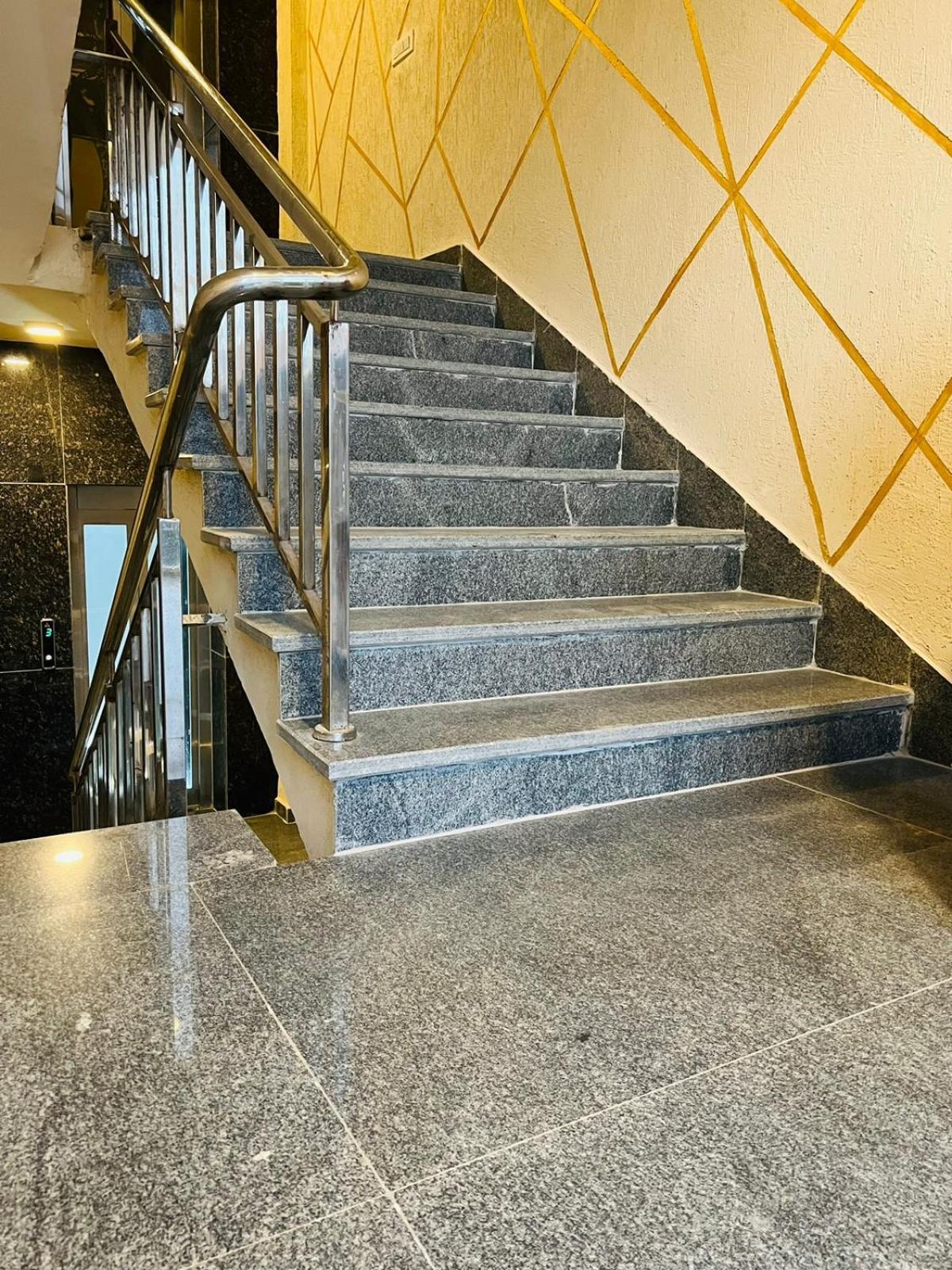 Hotel Riverb New Delhi