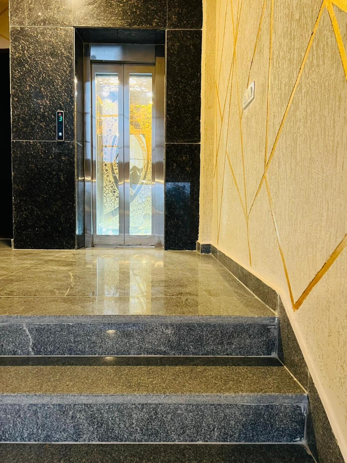 Riverb Hotel New Delhi
