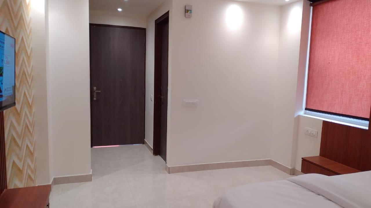 Riverb Hotel New Delhi