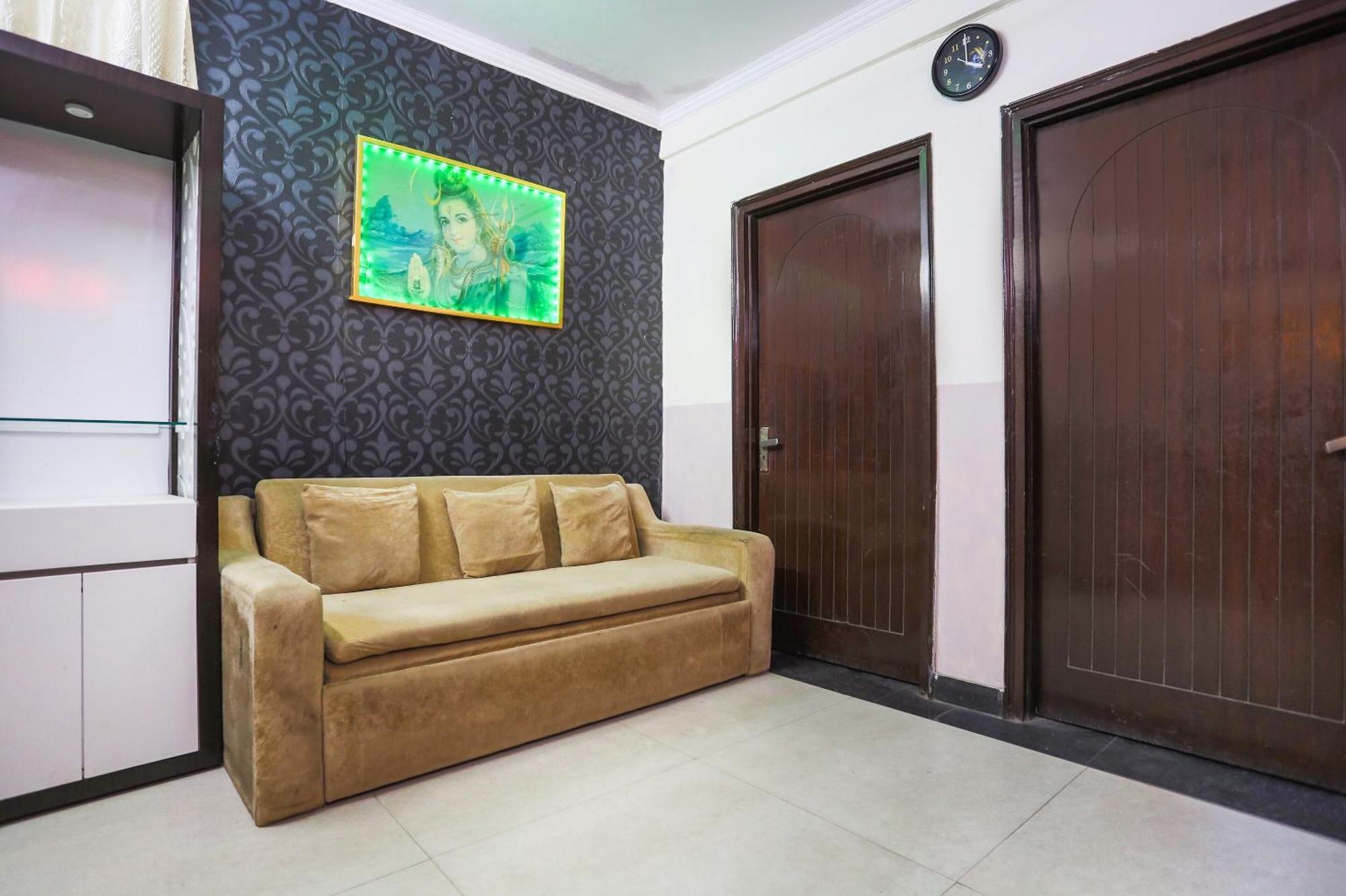 O Royal Galaxy New Delhi