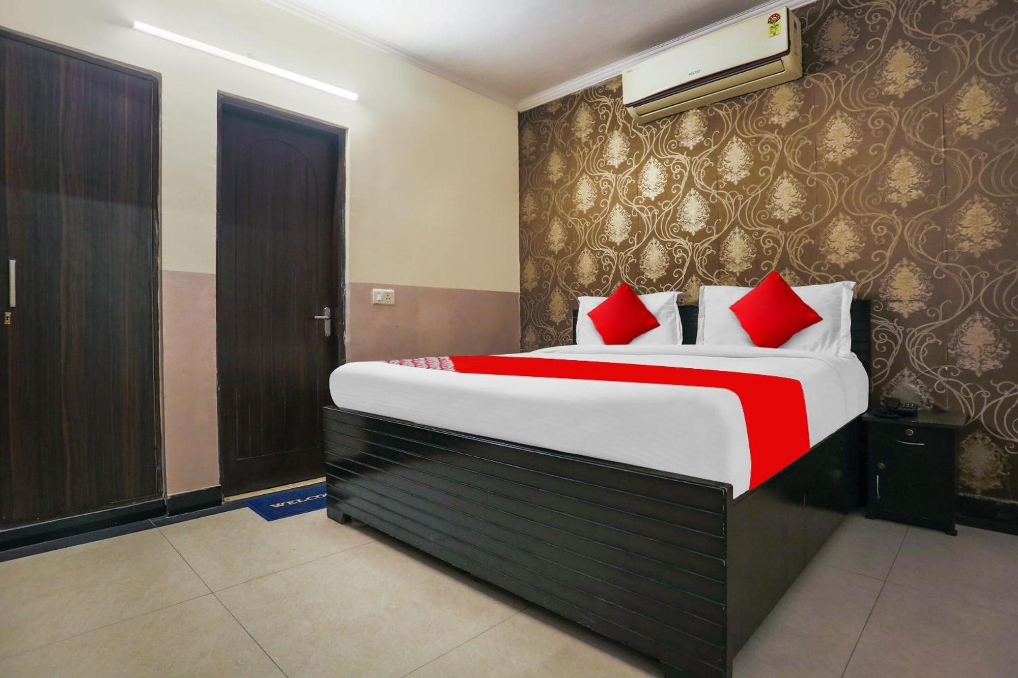 O Royal Galaxy Hotel