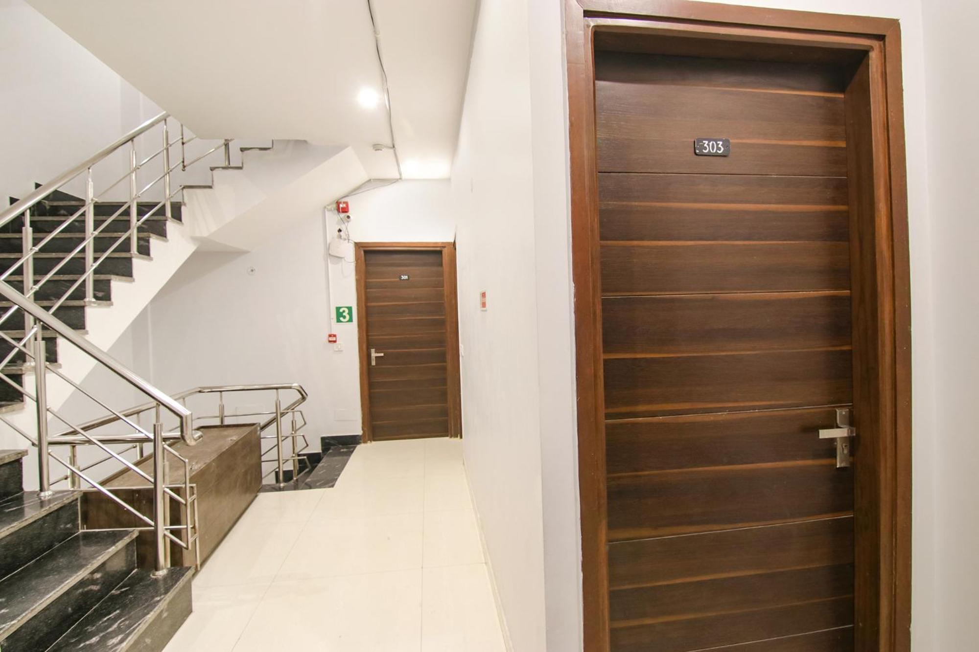 Hotel Fabhotel Aerosky - Nr Yashobhoomi Convention Centre 3*