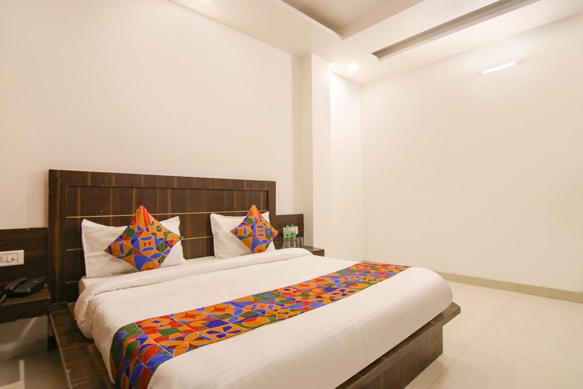 Hotel Fabhotel Aerosky - Nr Yashobhoomi Convention Centre 3*