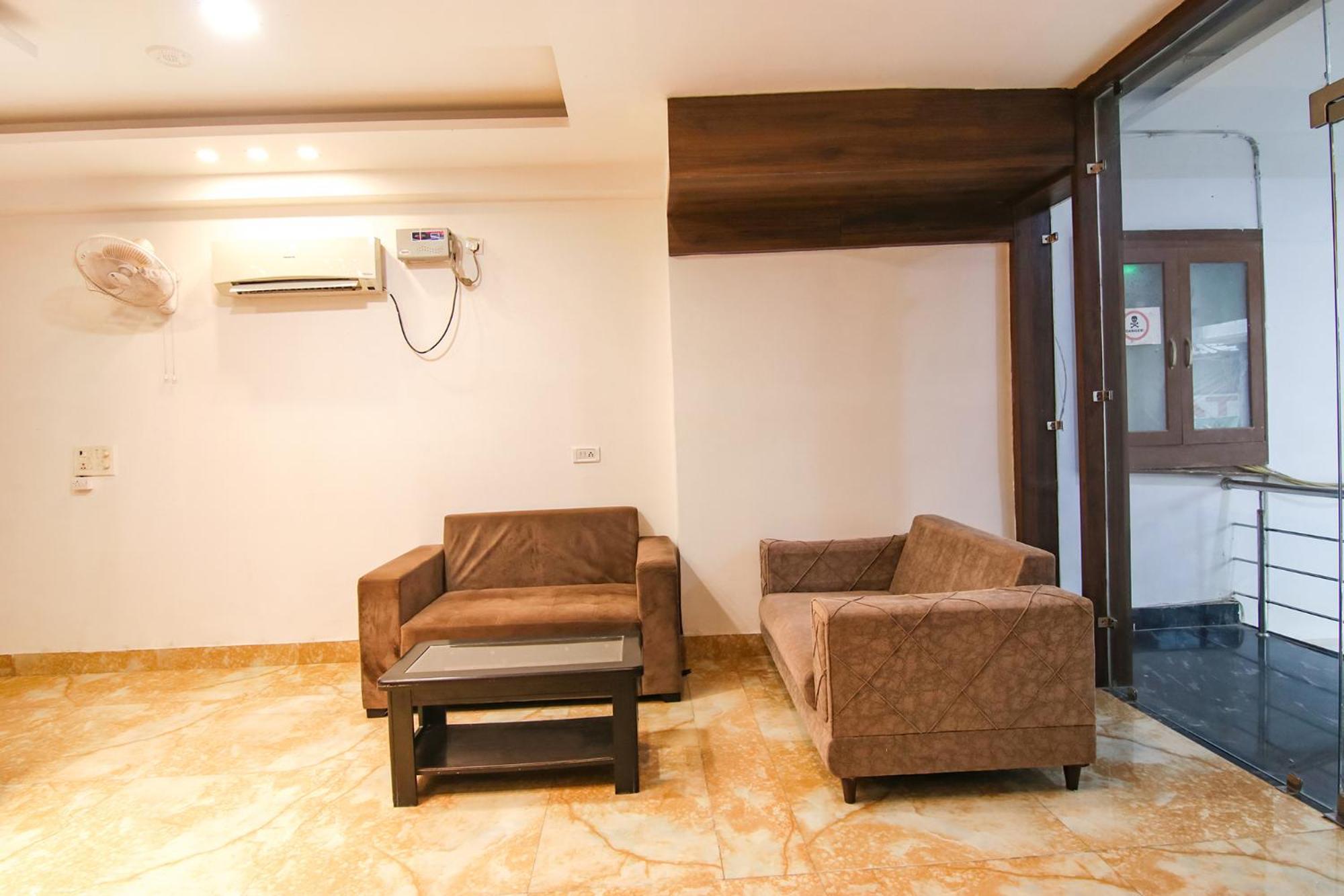 Hotel Fabhotel Aerosky - Nr Yashobhoomi Convention Centre New Delhi