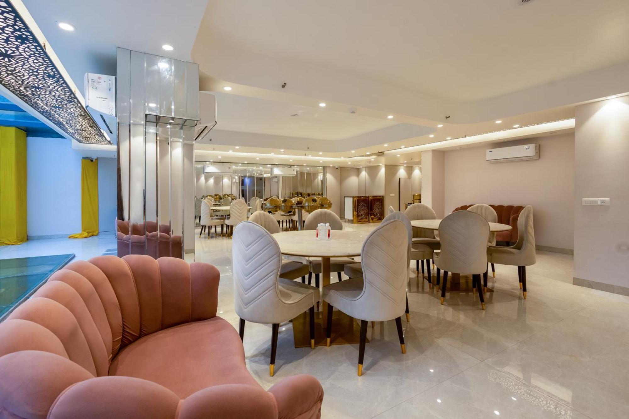 West Igi Airport Delhi 4* New Delhi