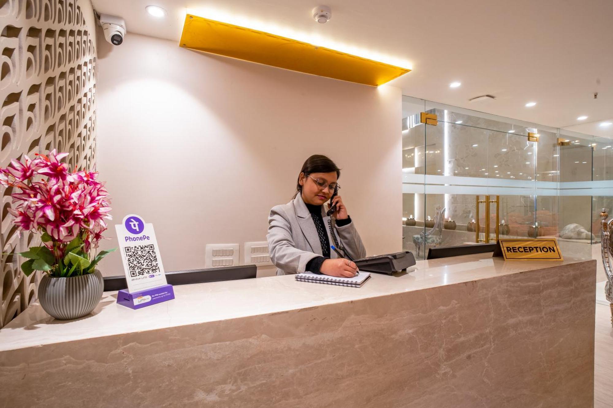 Hotel West Igi Airport Delhi