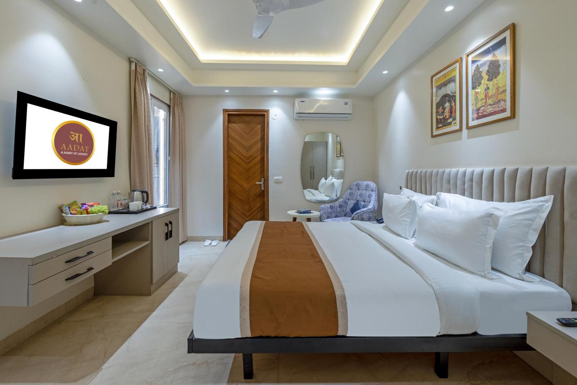 West Igi Airport Delhi 4*
