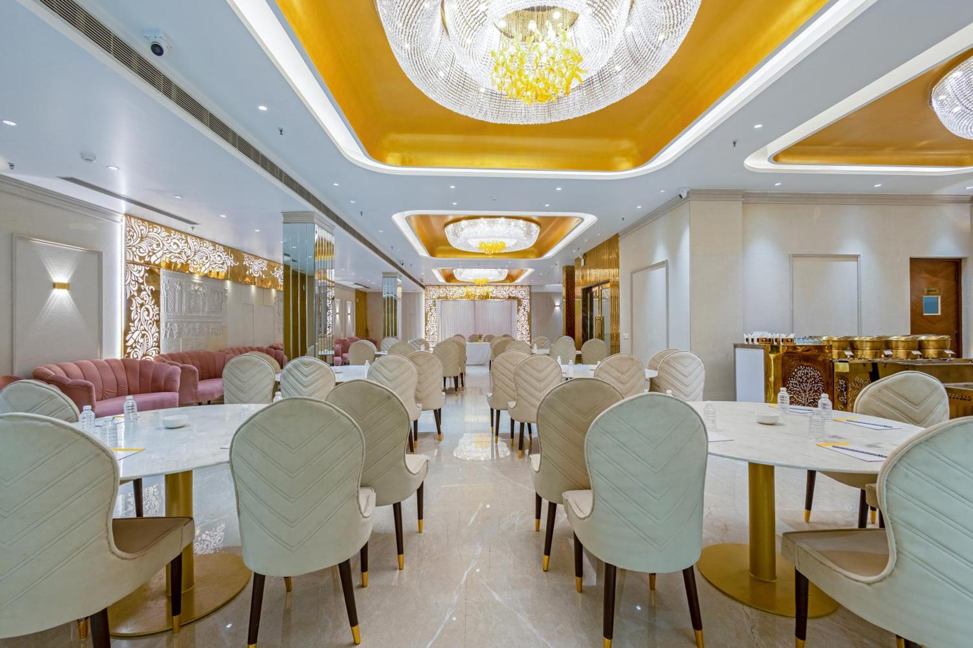 West Igi Airport Delhi 4* New Delhi