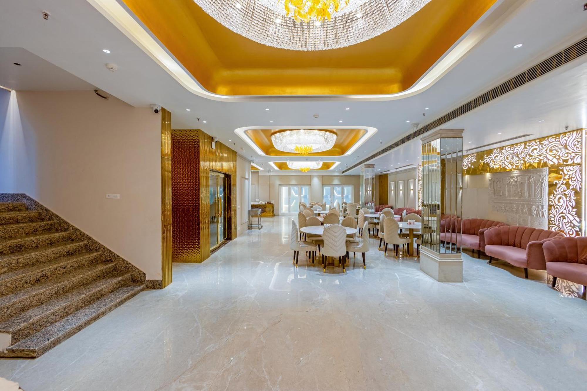 West Igi Airport Delhi Hotel