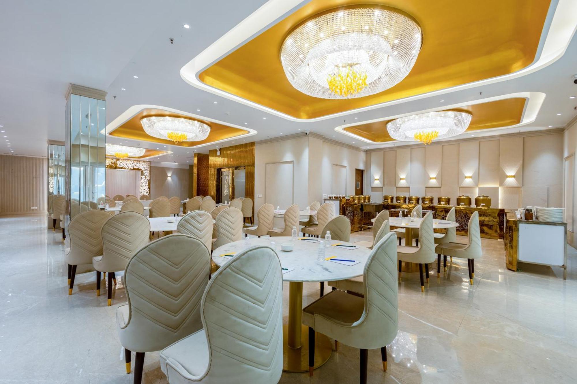 West Igi Airport Delhi Hotel