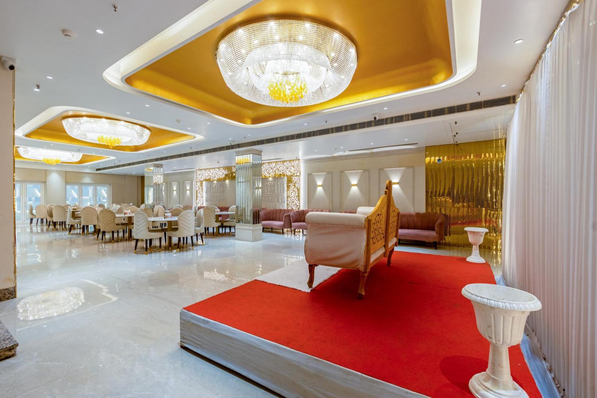 West Igi Airport Delhi 4* New Delhi