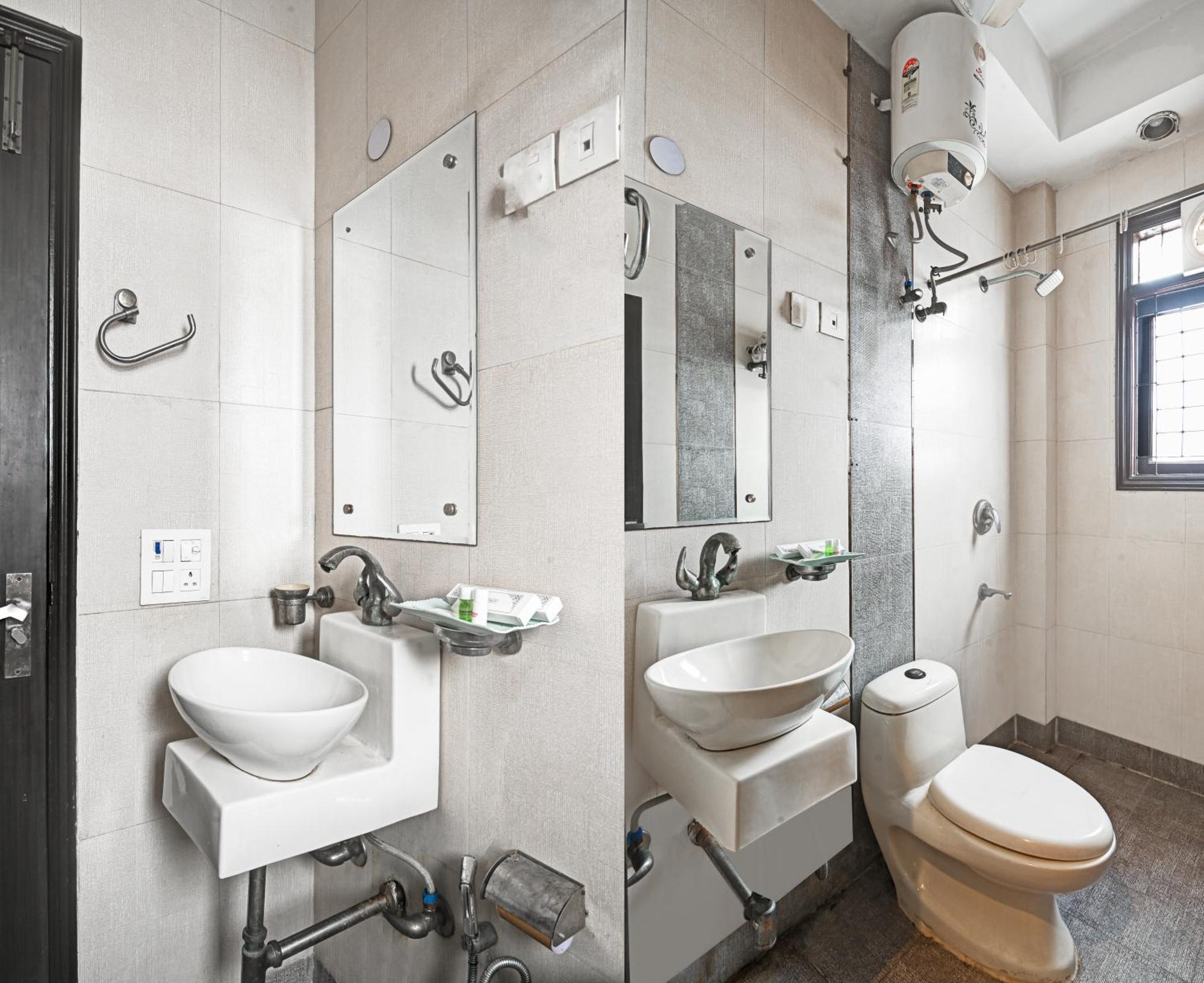 New Ammby - Lajpat Nagar *