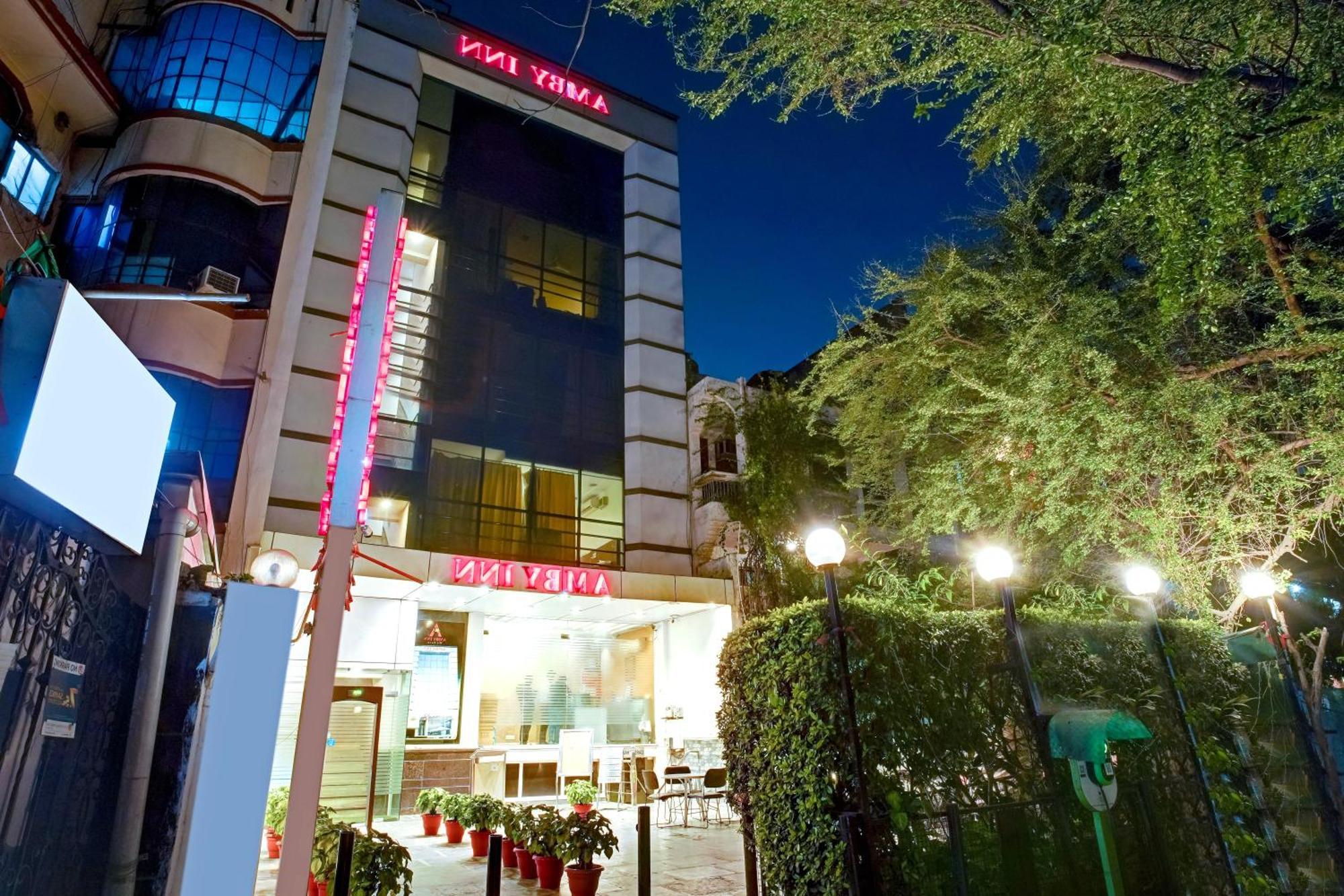 New Ammby - Lajpat Nagar * New Delhi