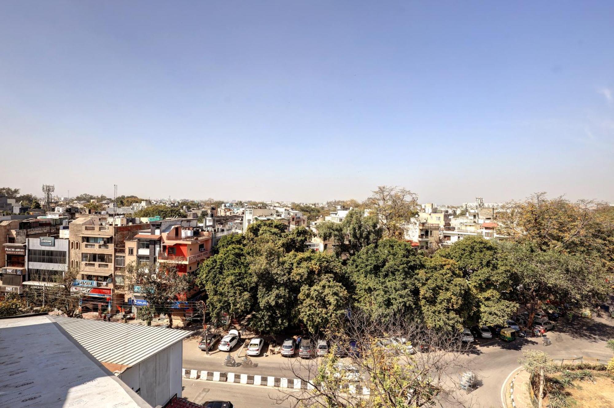 Hotel New Ammby - Lajpat Nagar *