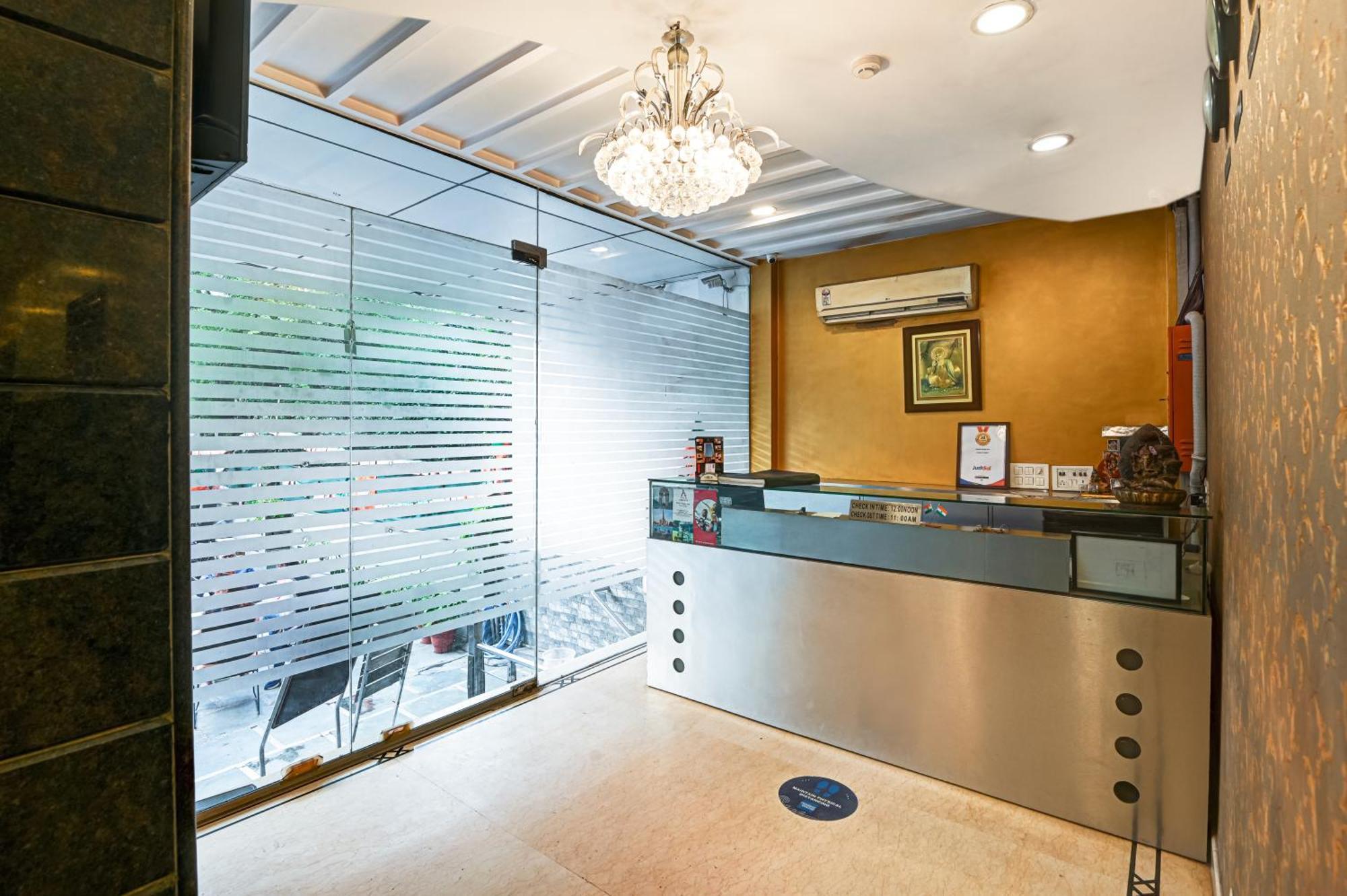 New Ammby - Lajpat Nagar Hotel New Delhi