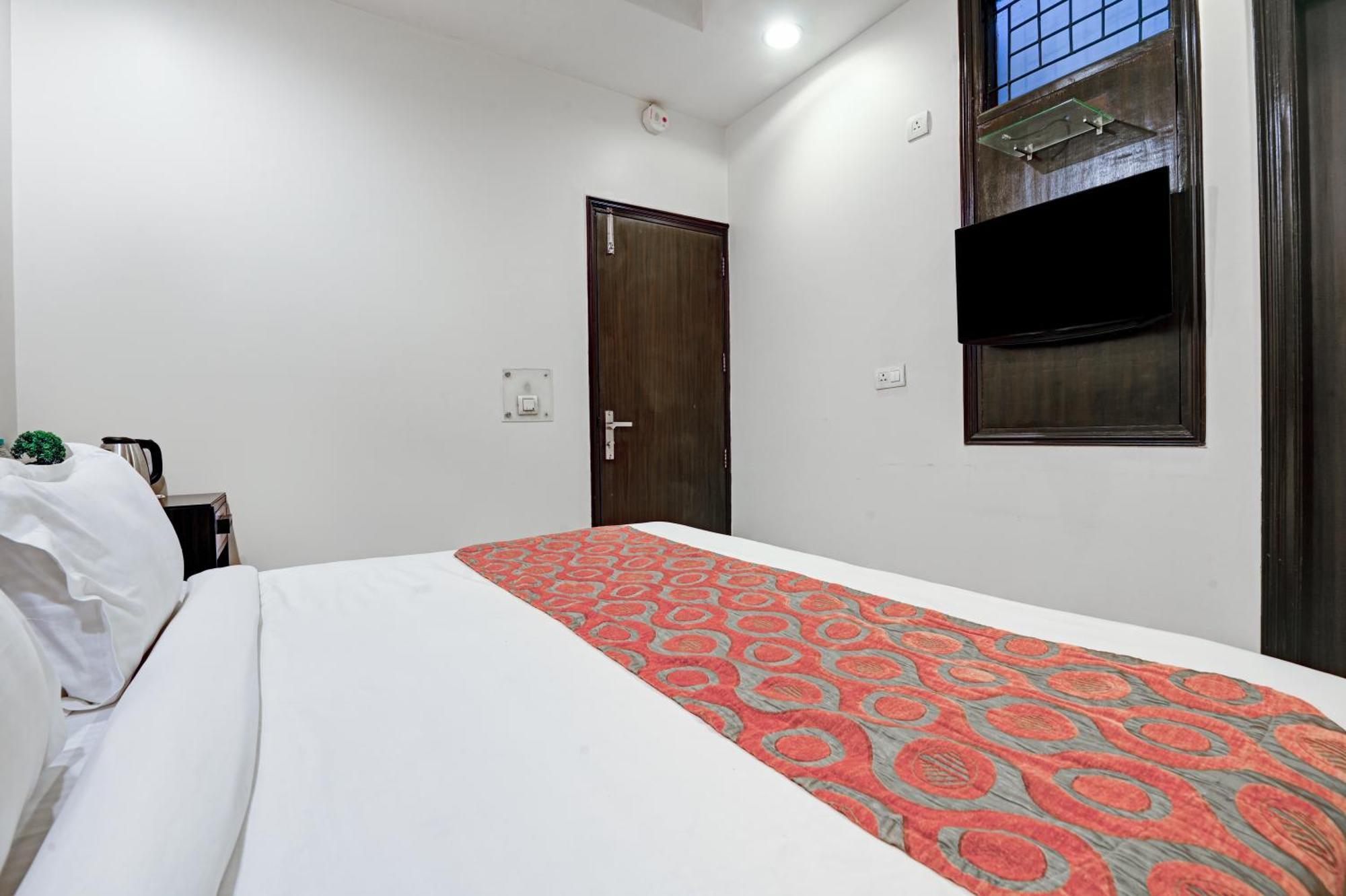 New Ammby - Lajpat Nagar New Delhi
