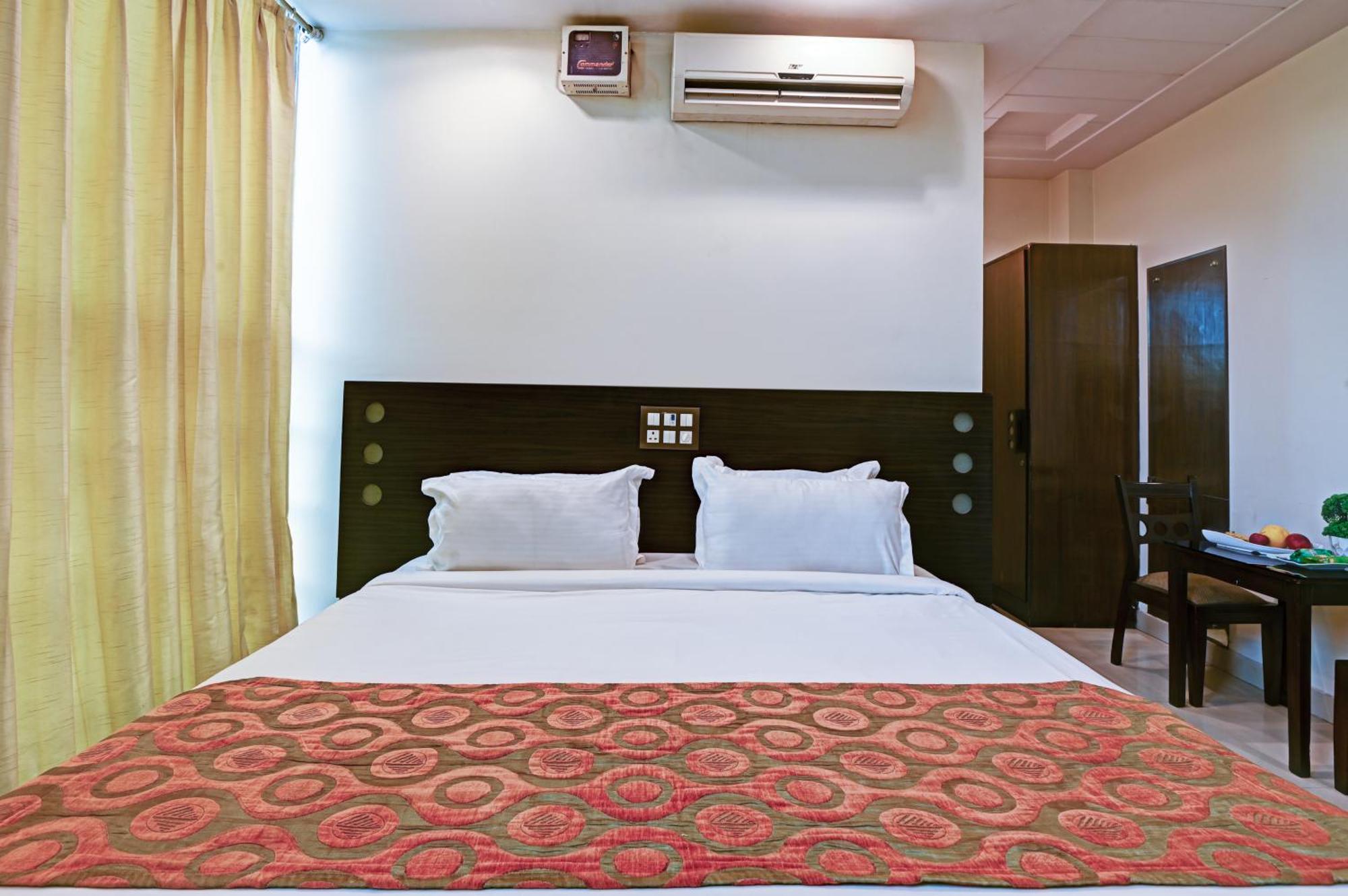 New Ammby - Lajpat Nagar Hotel *