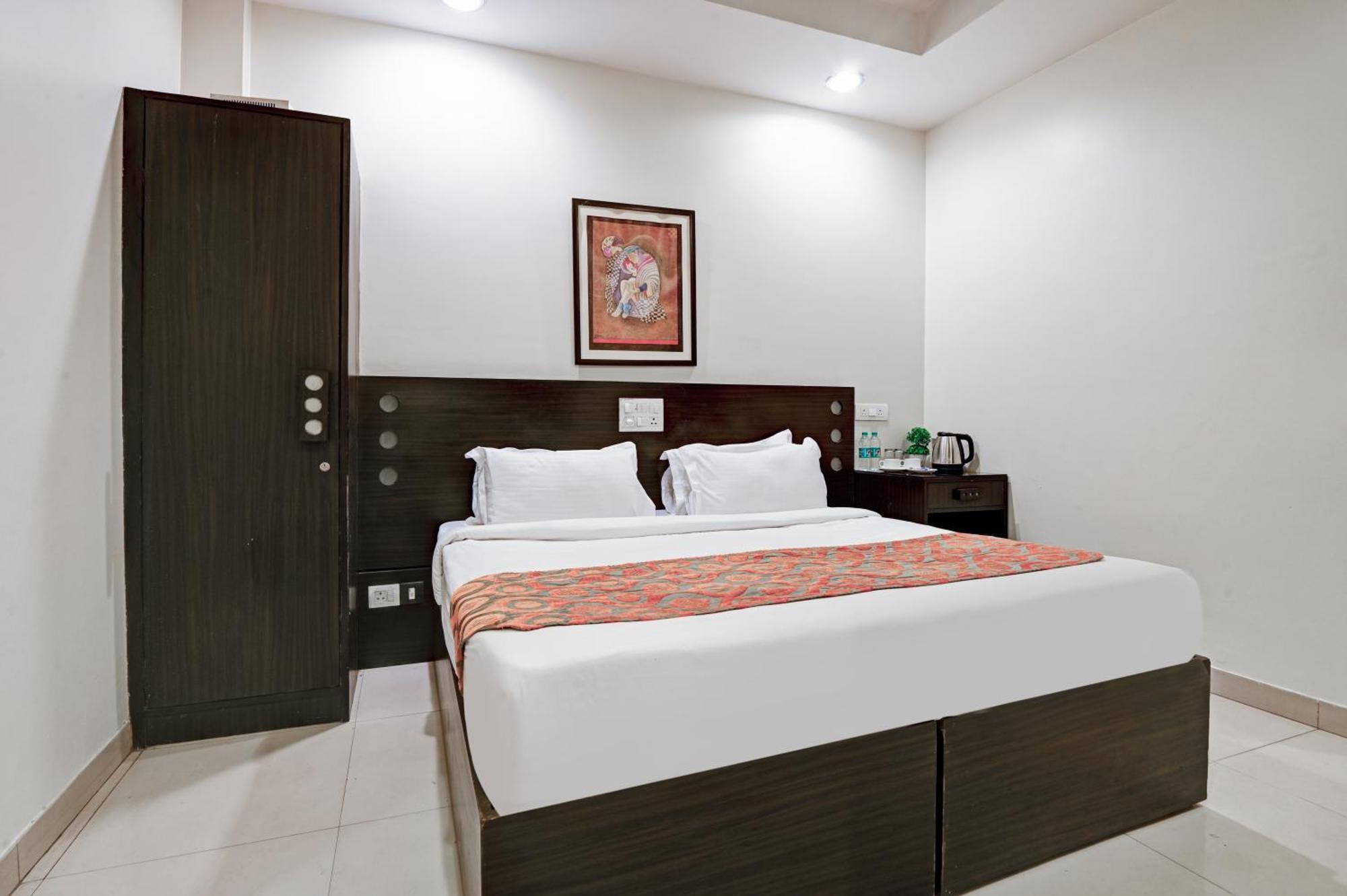 Hotel New Ammby - Lajpat Nagar *