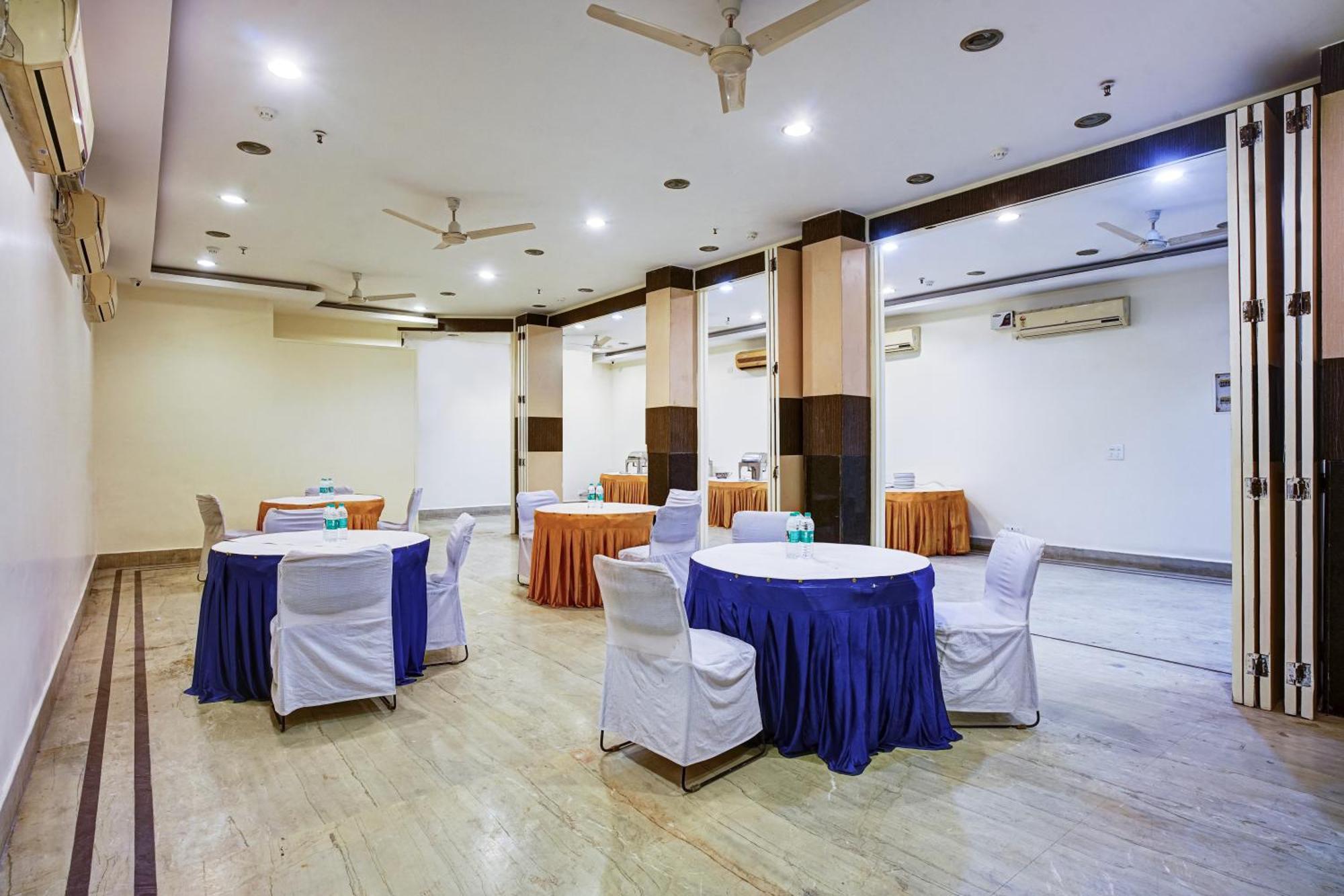 New Ammby - Lajpat Nagar Hotel