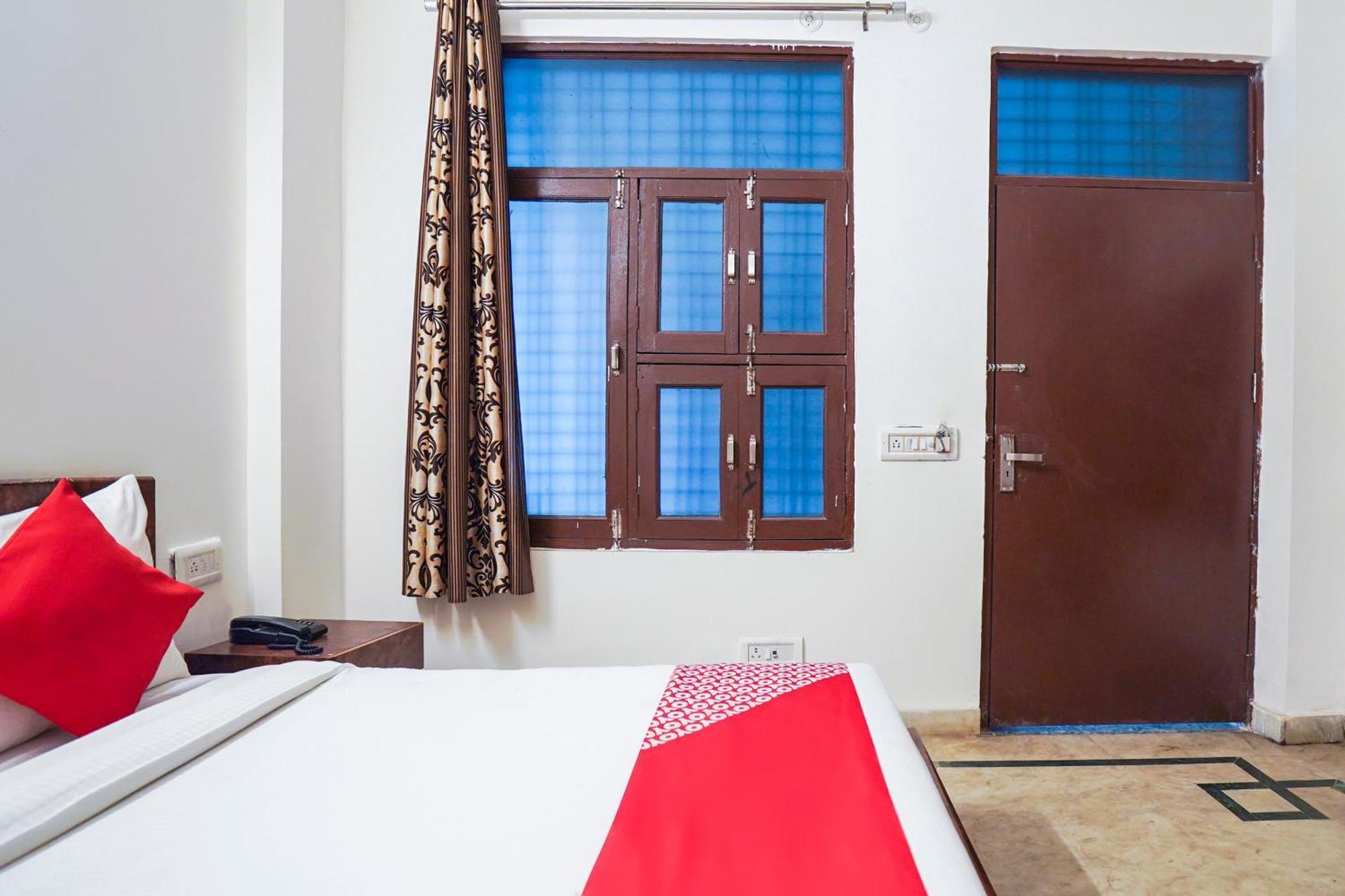 Hotel O Ratiram Palace By Wamson Kālkāji Devi