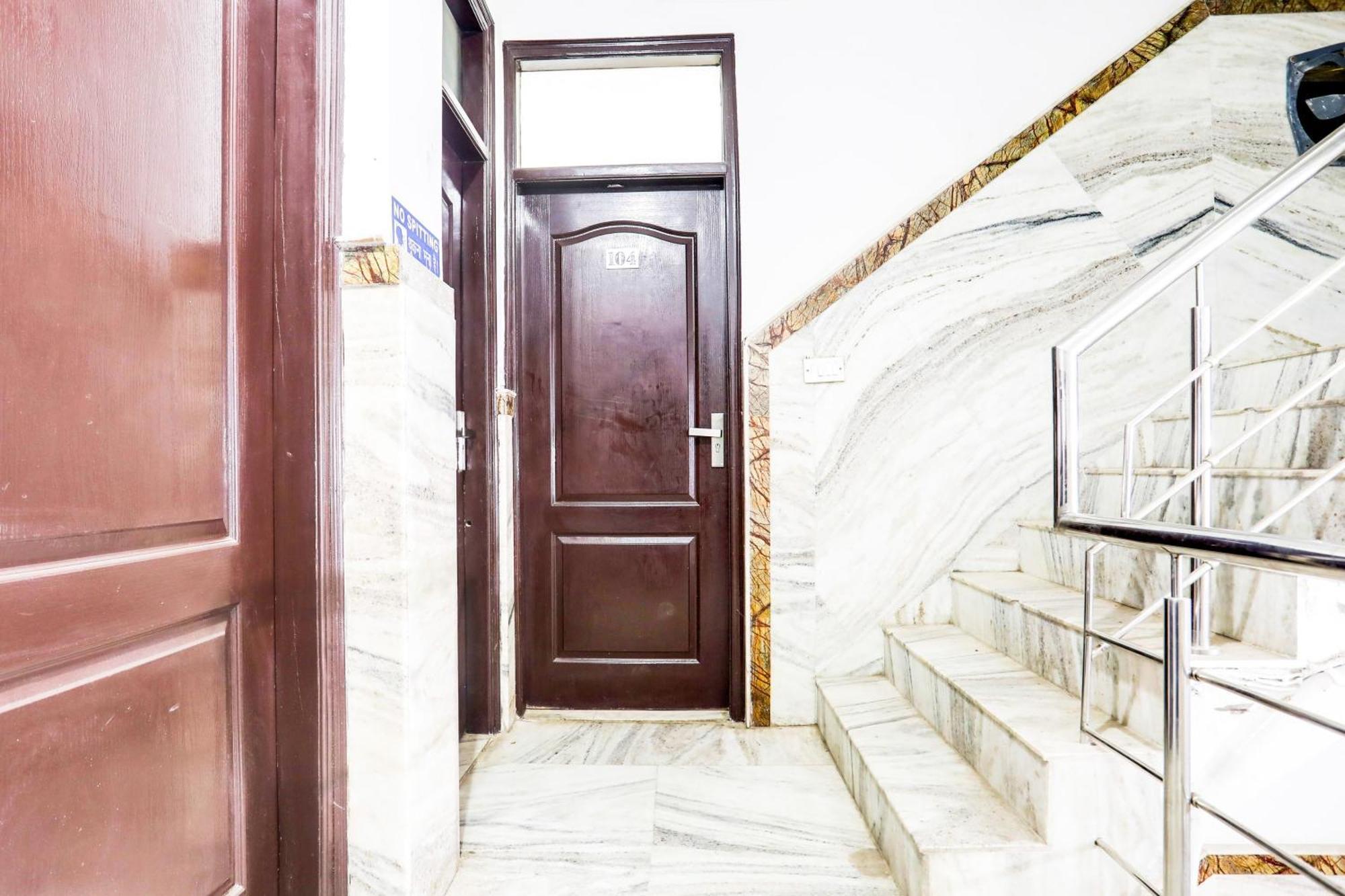 Hotel O Anchal Dx 3*
