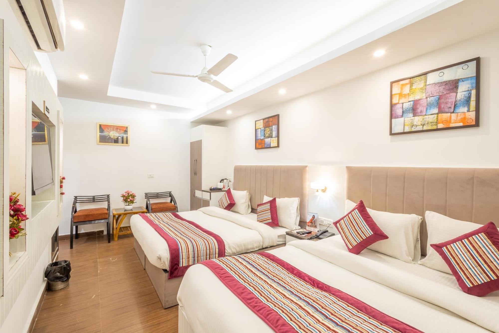 Hotel The Gold - Karol Bagh 3*
