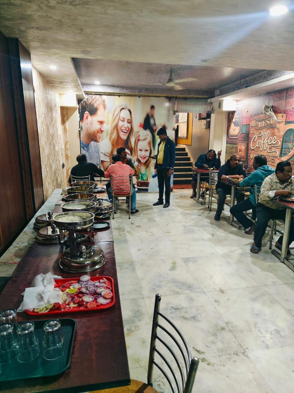 Delhi Aerocity Aparthotel *