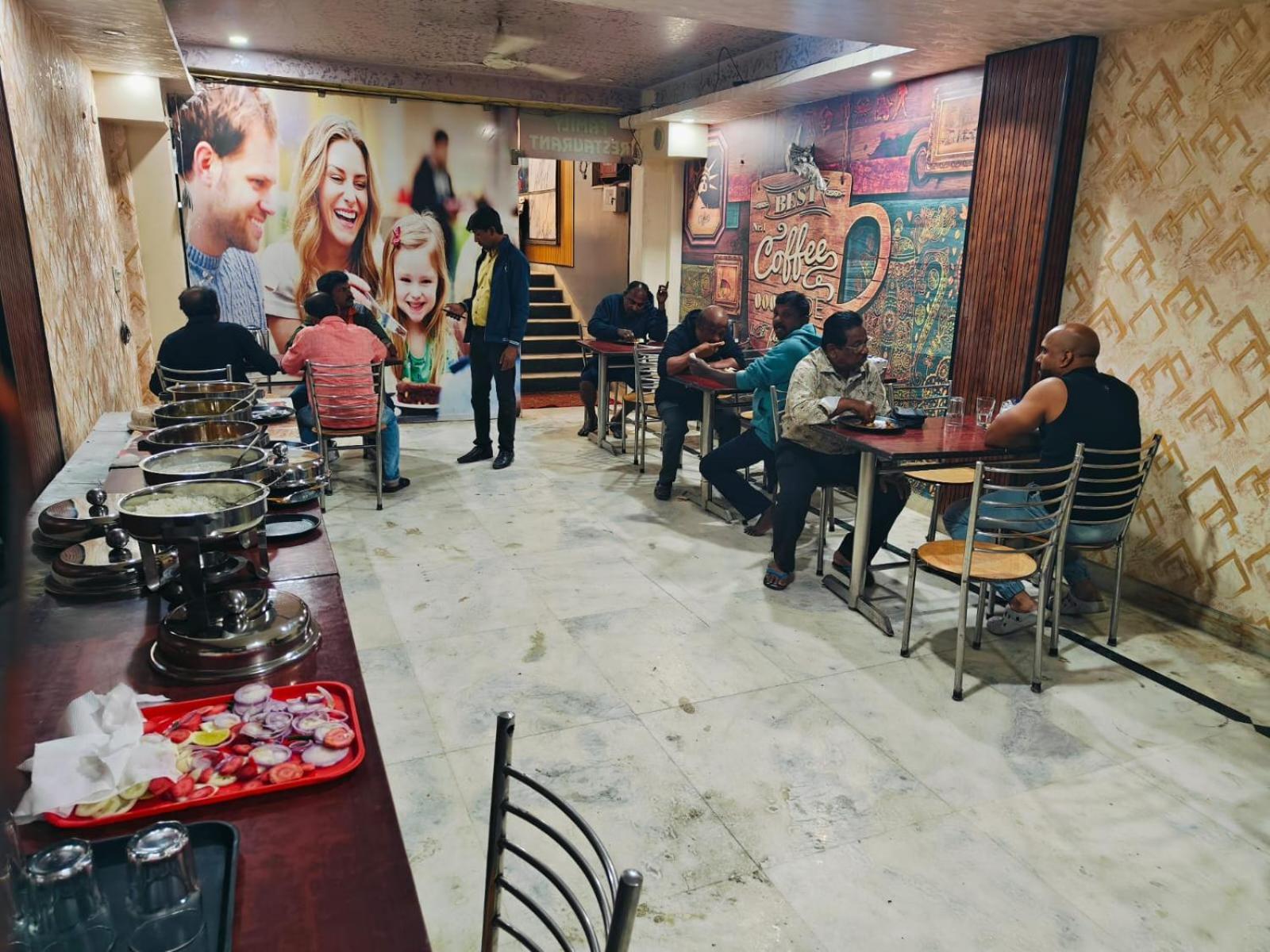 Delhi Aerocity * Nova Deli