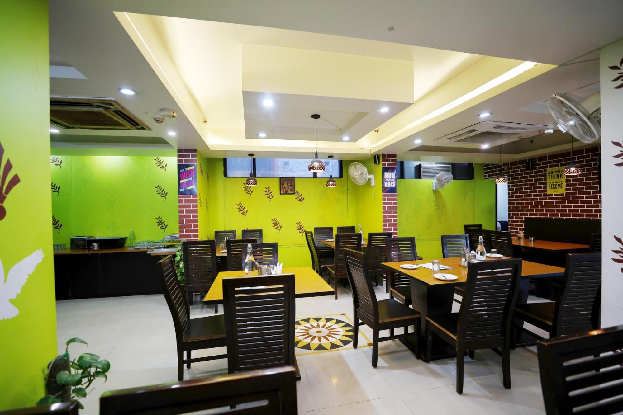 Airport Hotel Grand By Fantasia Hotel
