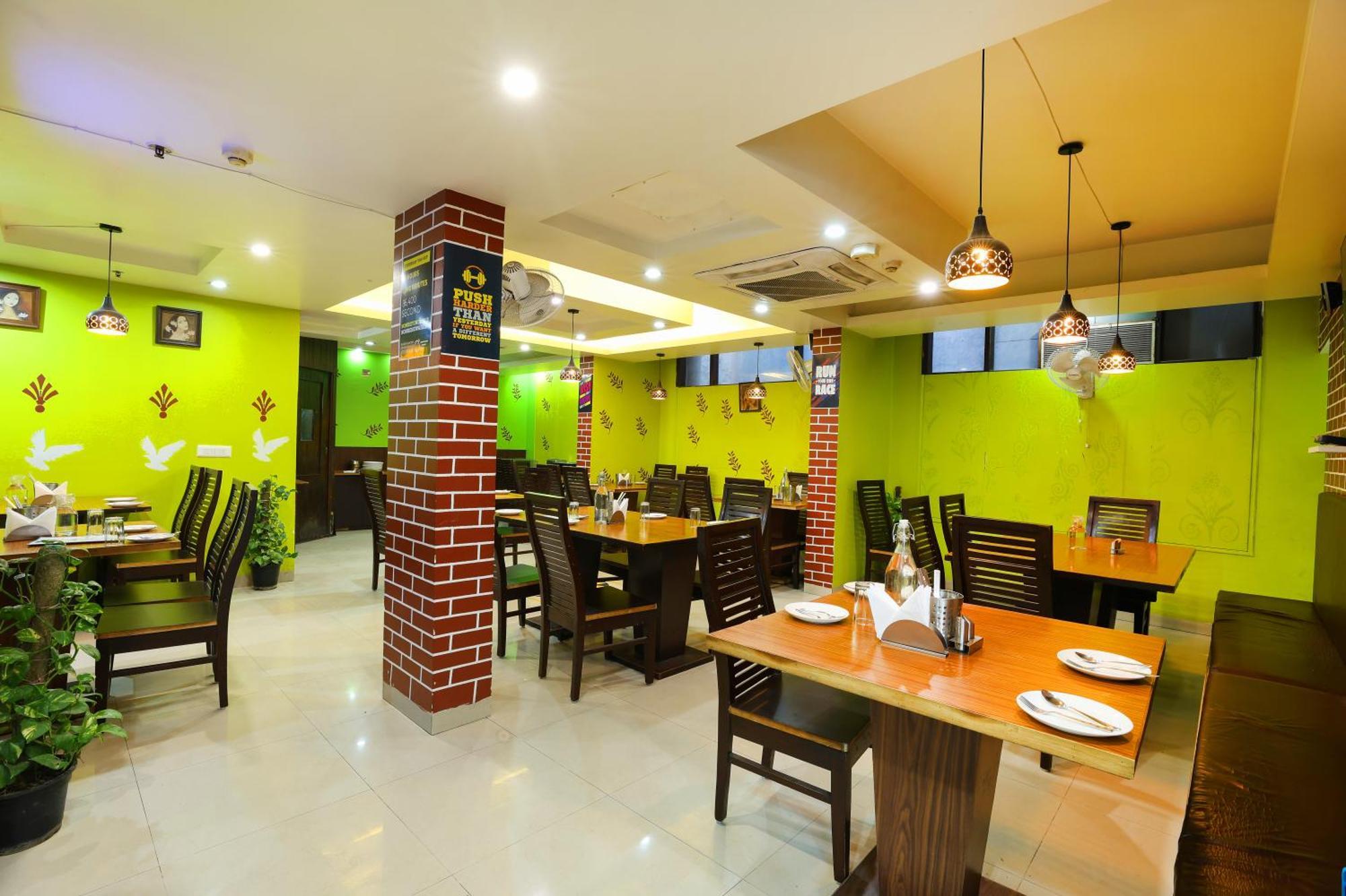 Hotel Airport Hotel Grand By Fantasia 4*