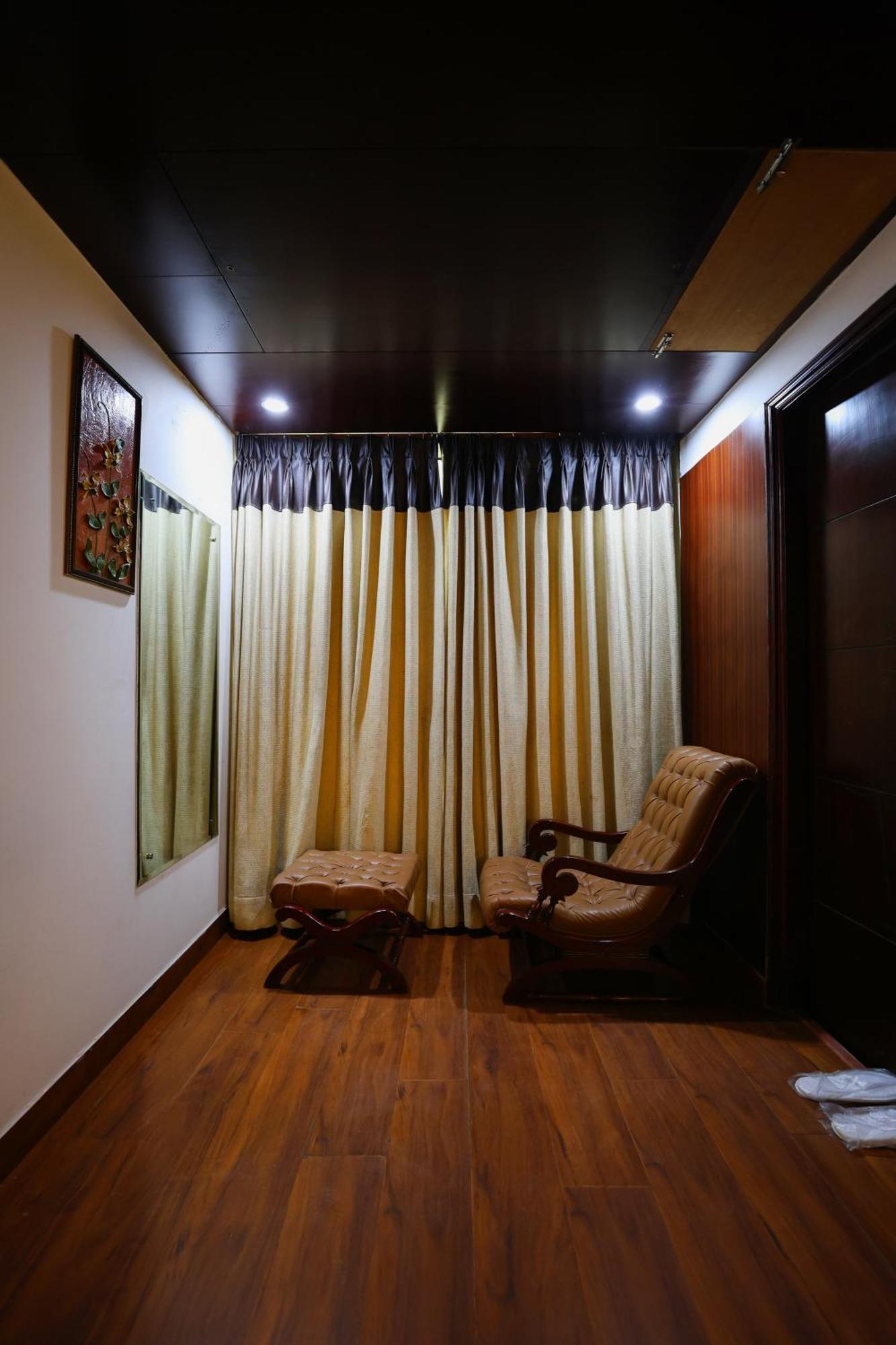 Airport Hotel Grand By Fantasia Hotel New Delhi