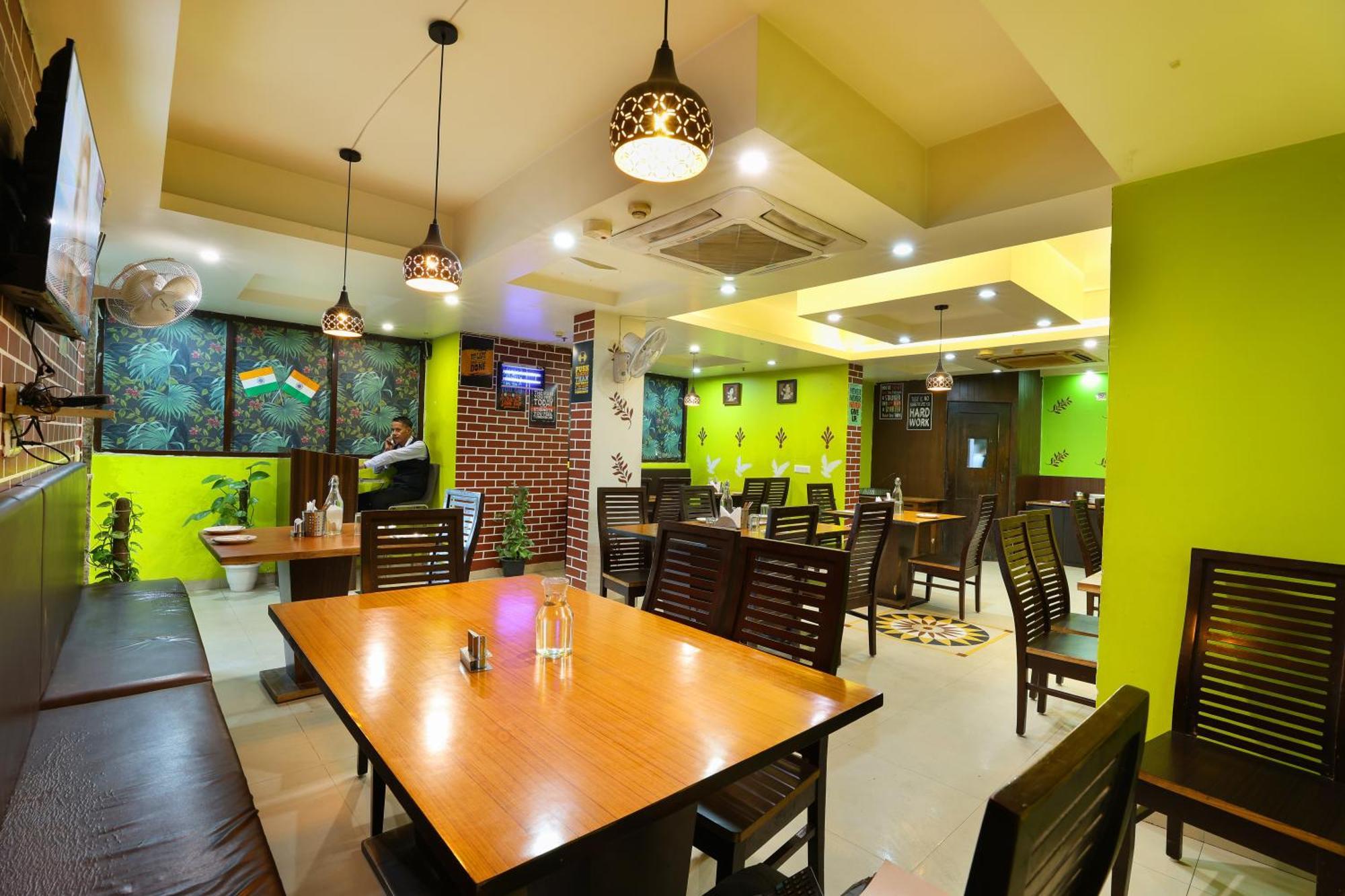 Airport Hotel Grand By Fantasia 4* New Delhi