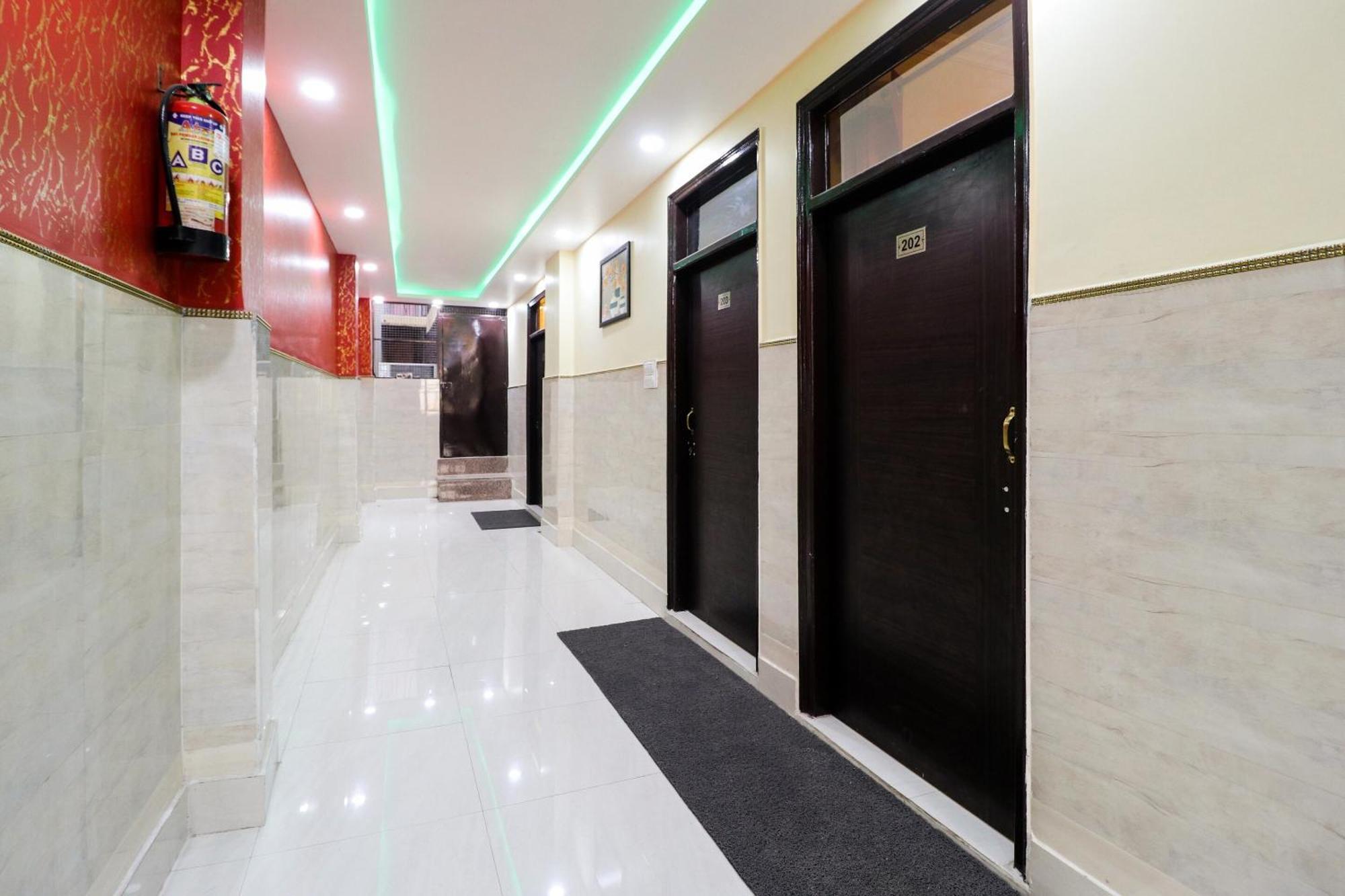 Hotel O Sona International