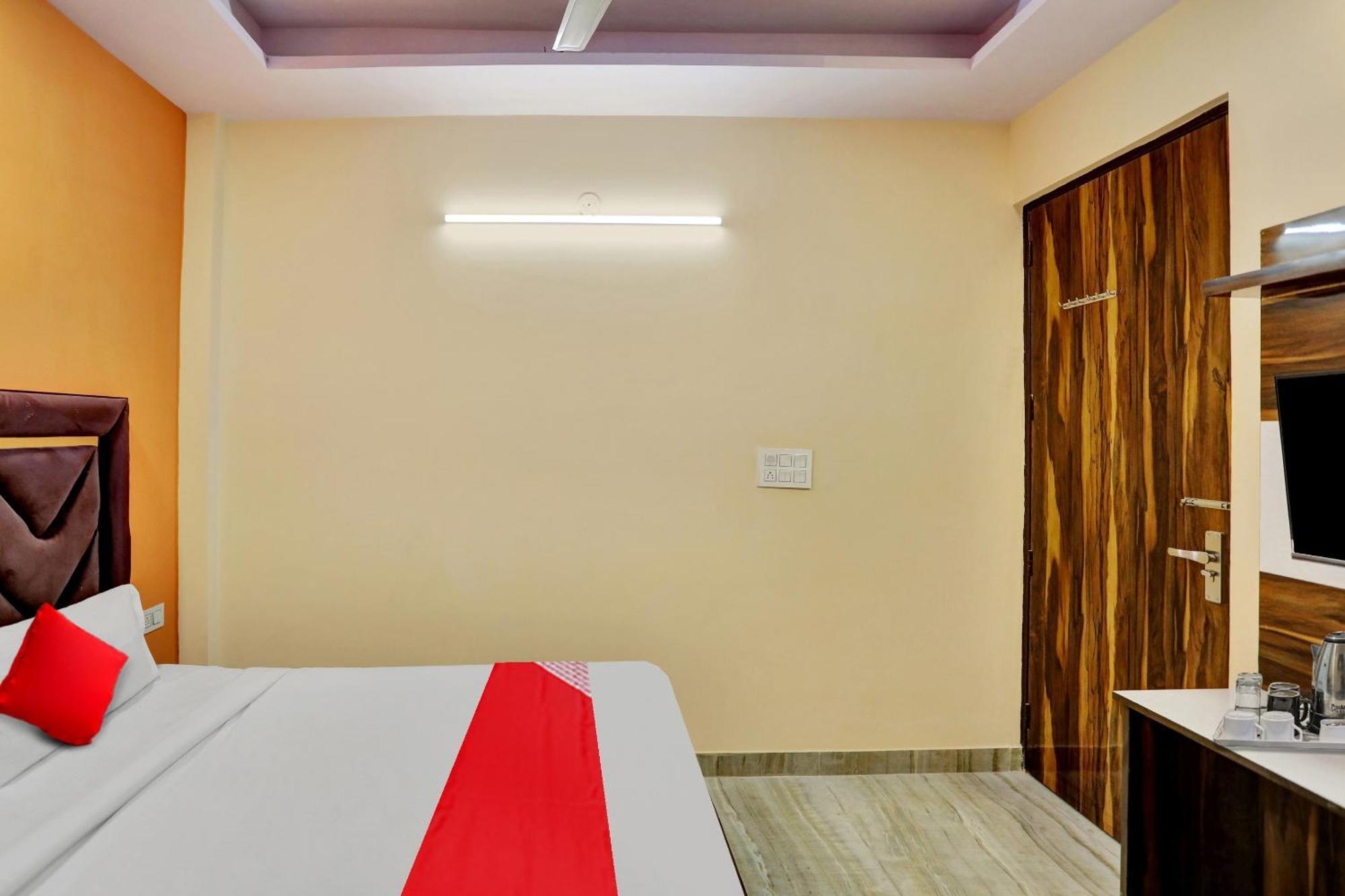 Hotel O S P Delhi (National Capital Territory of India)