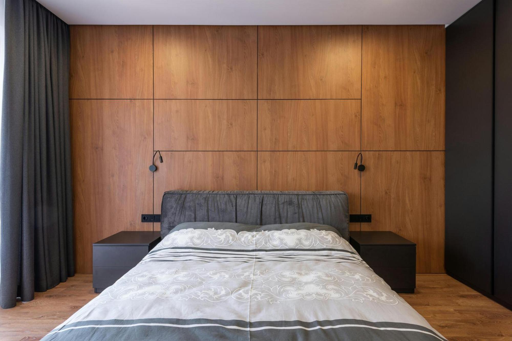 Grand Ambs Near Igi Airport 4*