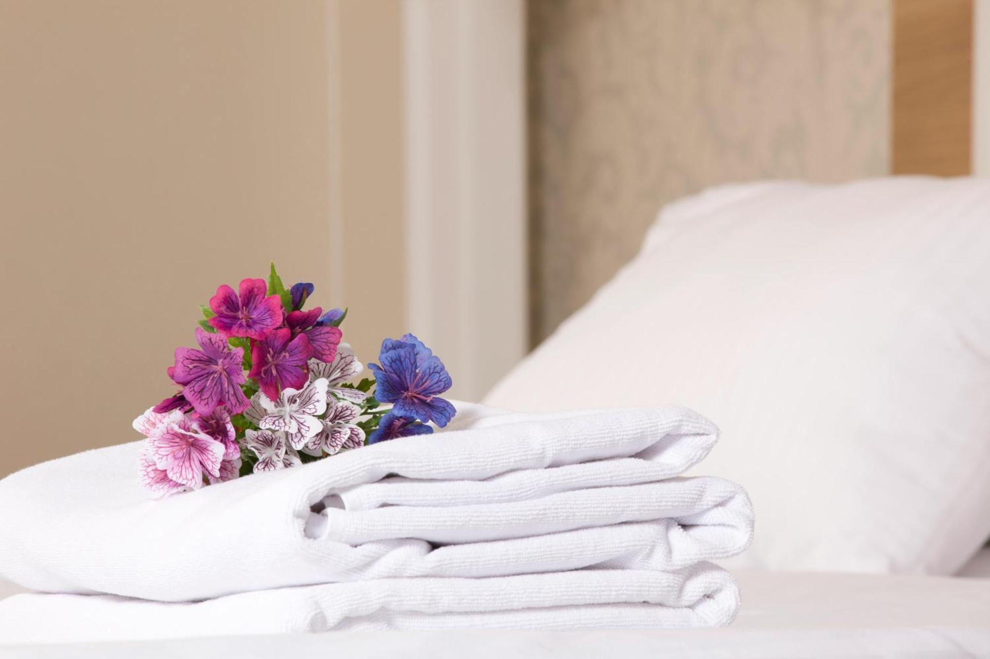 Grand Ambs Near Igi Airport Hotel 4*