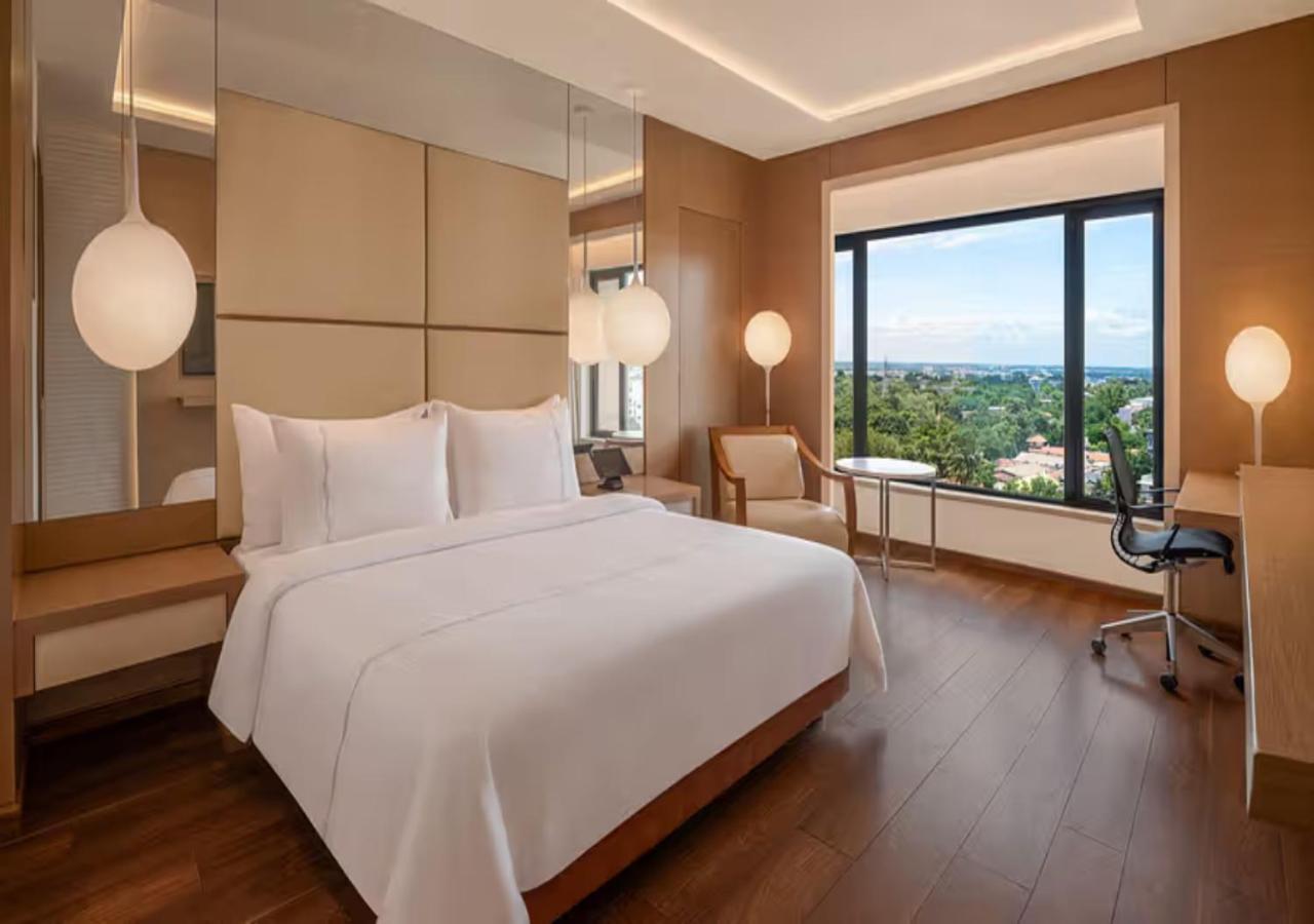 Pacafic Near Igi Airport Hotel 4*