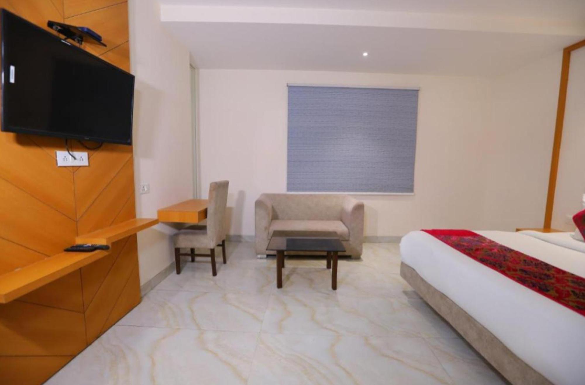 Hotel Stanley-Near Delhi Airport 4* New Delhi