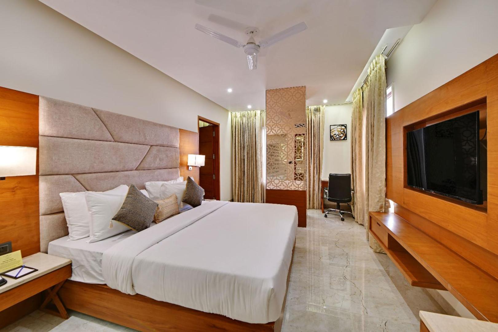 Hotel The Glory Near Igi Airport Nova Deli