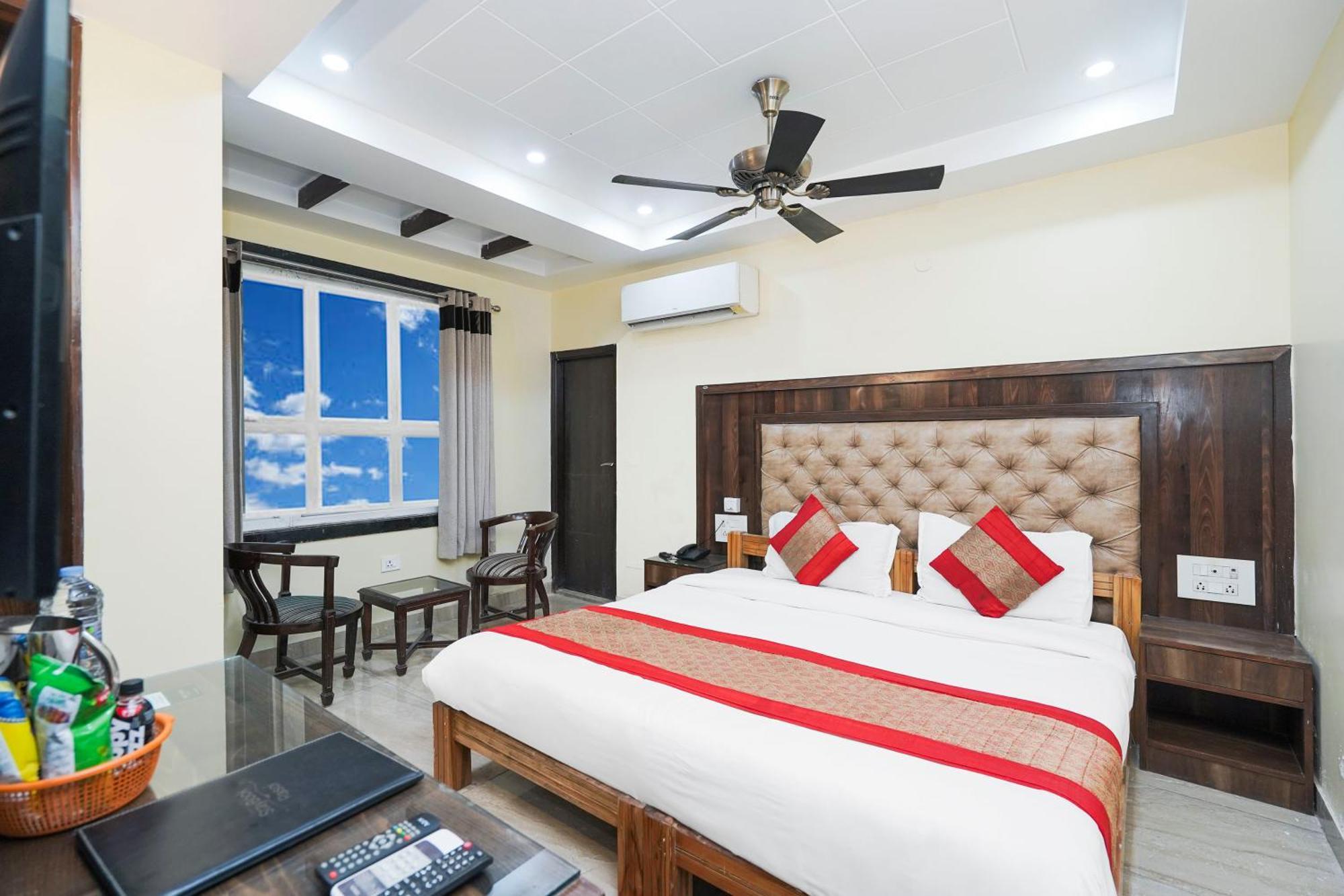 Atlantis Continental Hotel 4*