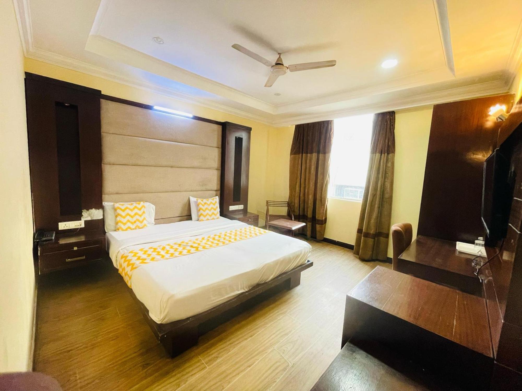 Apartment Imperial - Nehru Place
