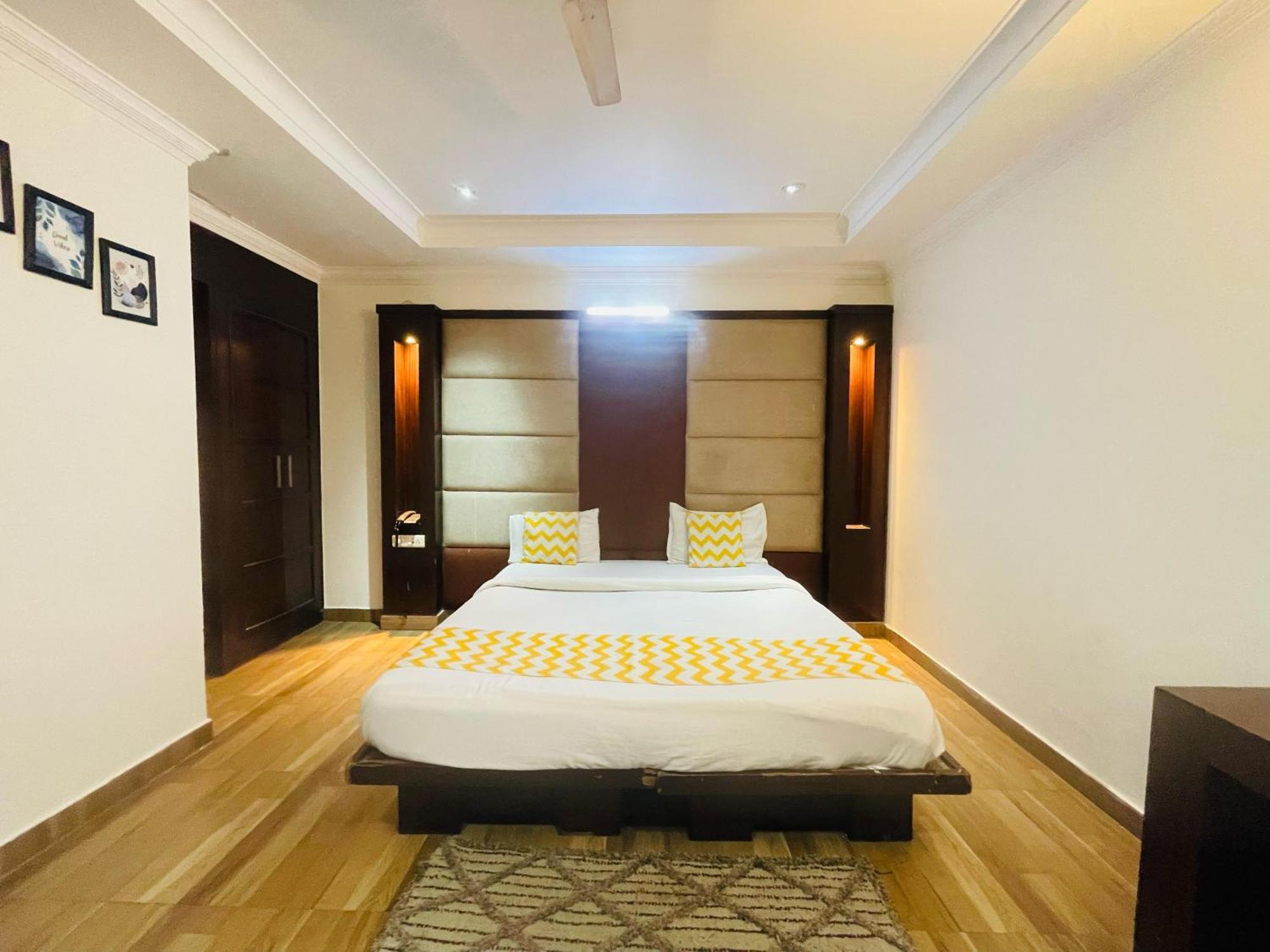 Apartment Imperial - Nehru Place