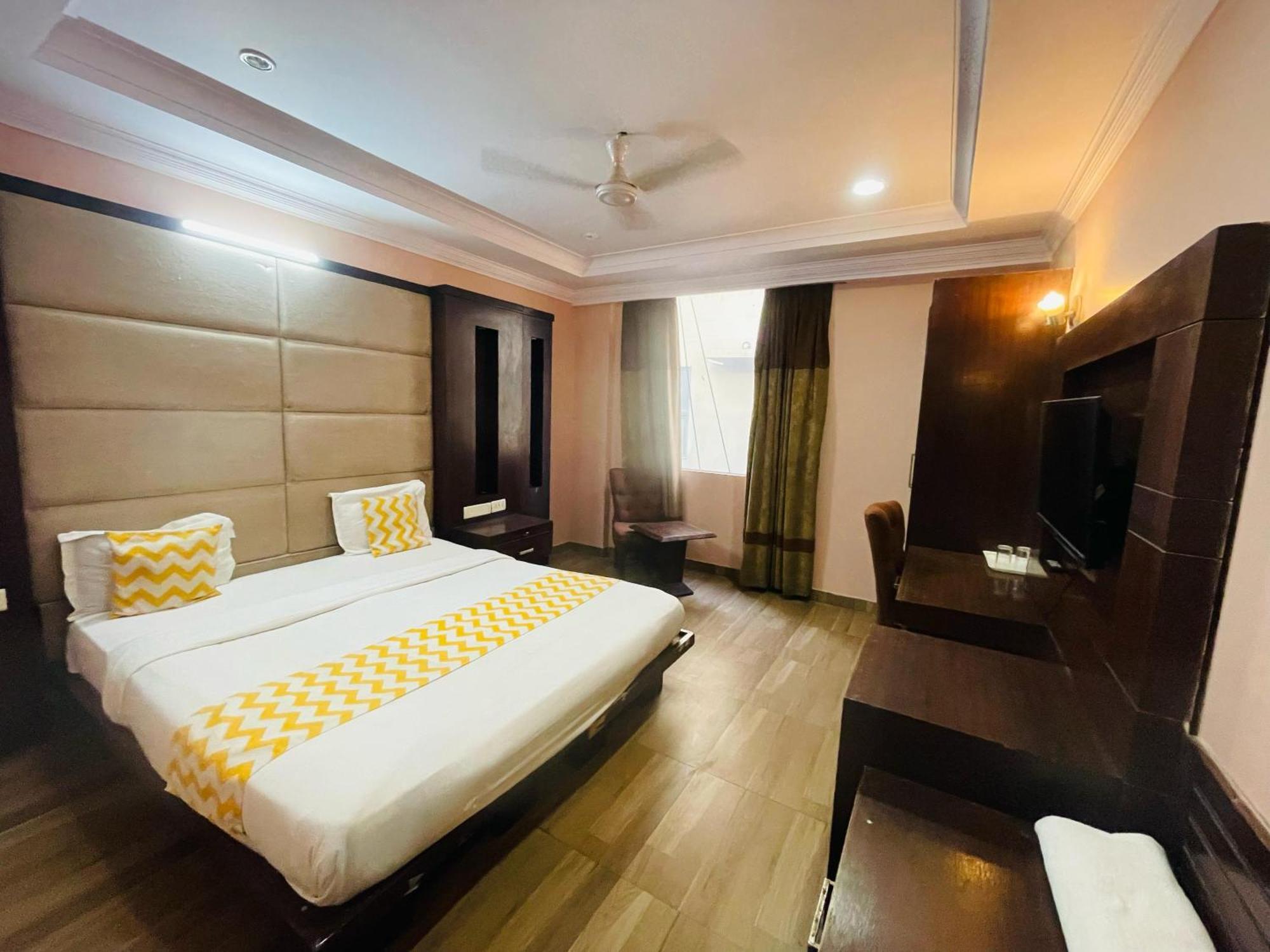 Imperial - Nehru Place *