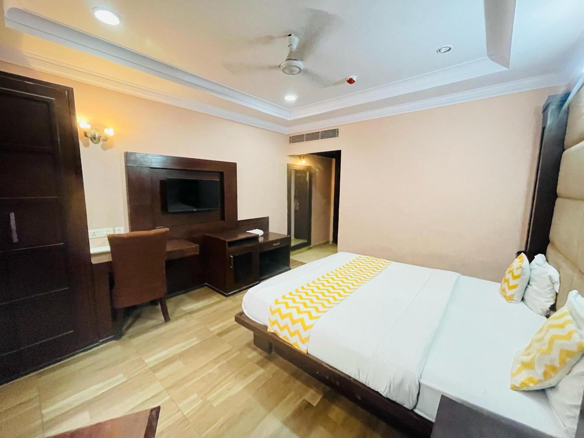 Imperial - Nehru Place * New Delhi
