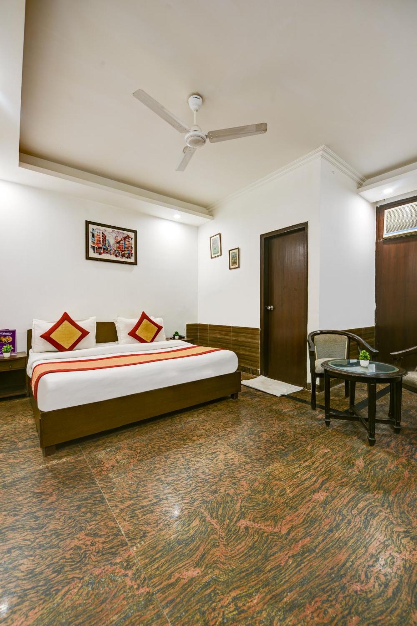 Vm Residency Guest house