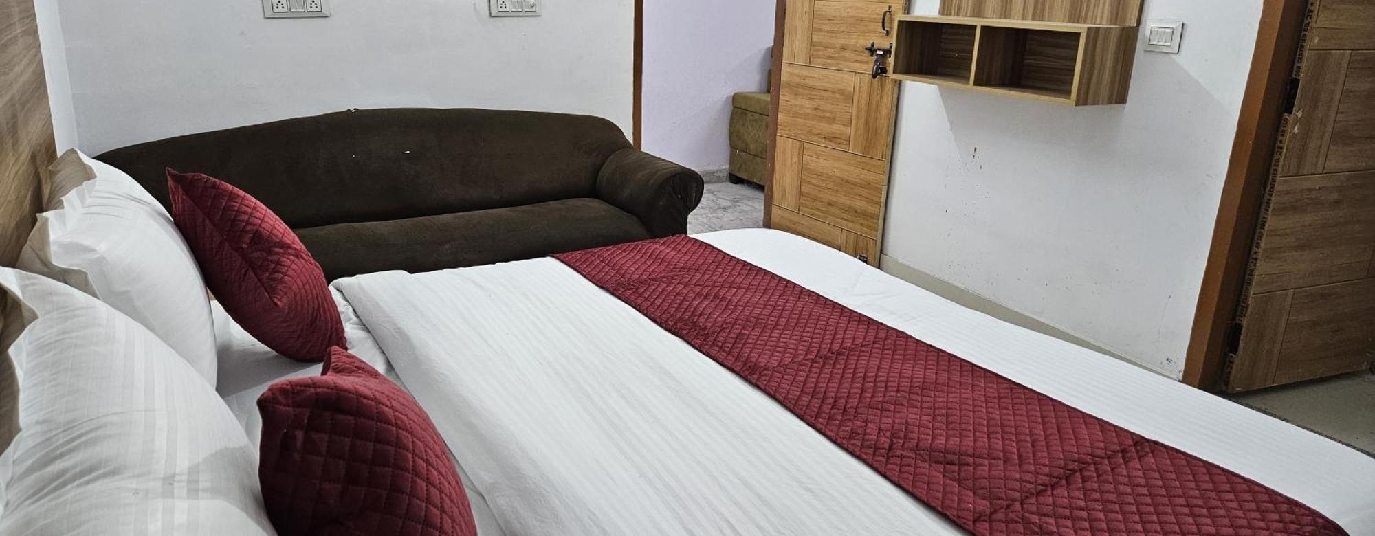 Ocean Guest house New Delhi
