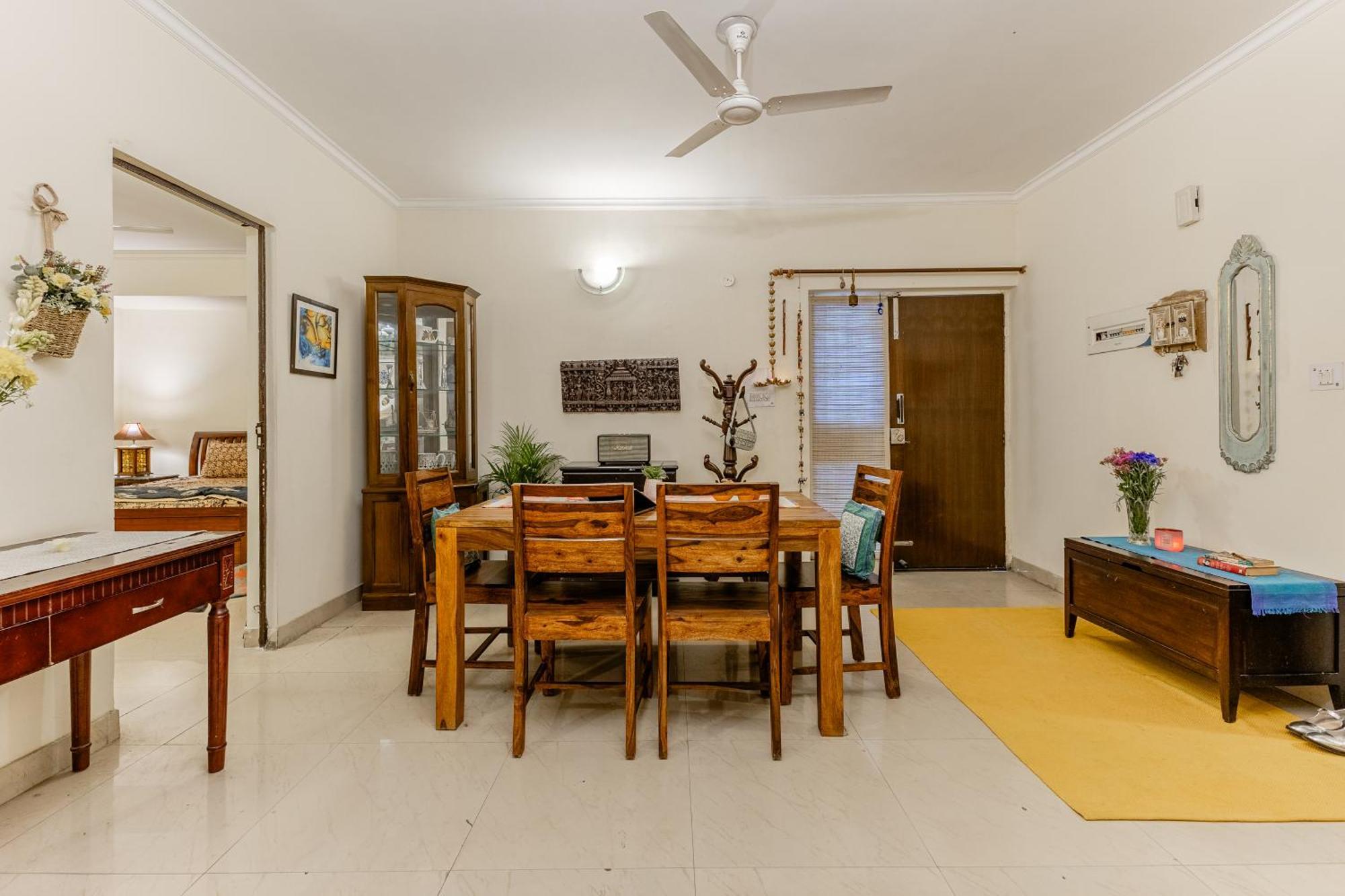 2 Bhk In Ganga Apartments, Vasant Kunj Apartment
