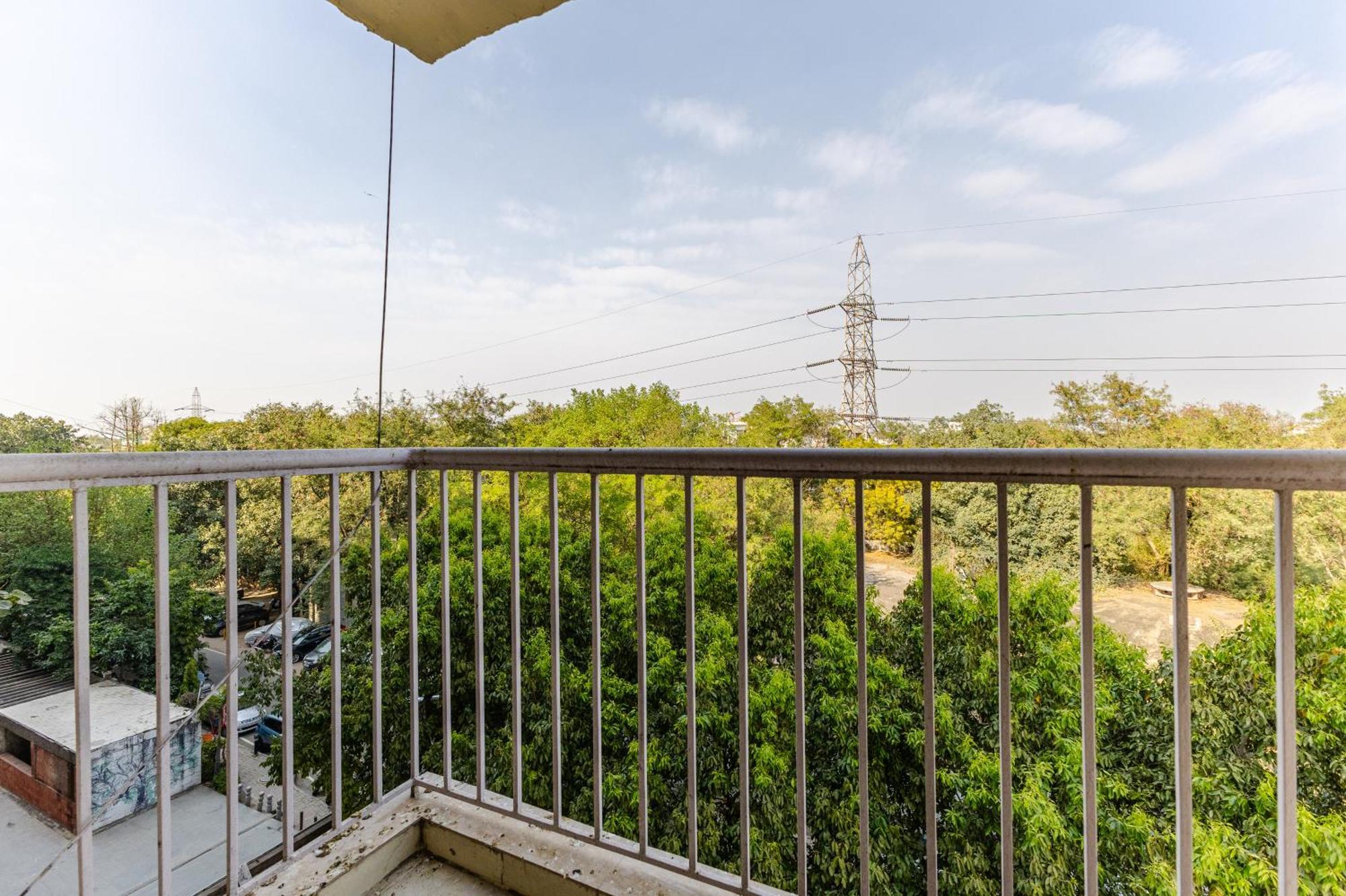 Apartment 2 Bhk In Ganga Apartments, Vasant Kunj *