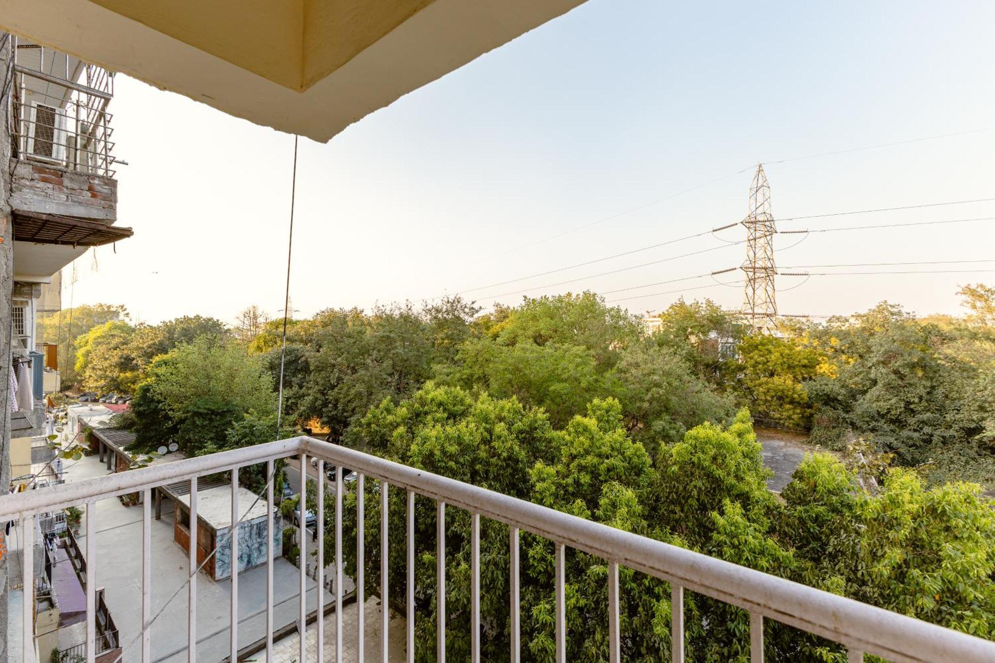 2 Bhk In Ganga Apartments, Vasant Kunj Apartment