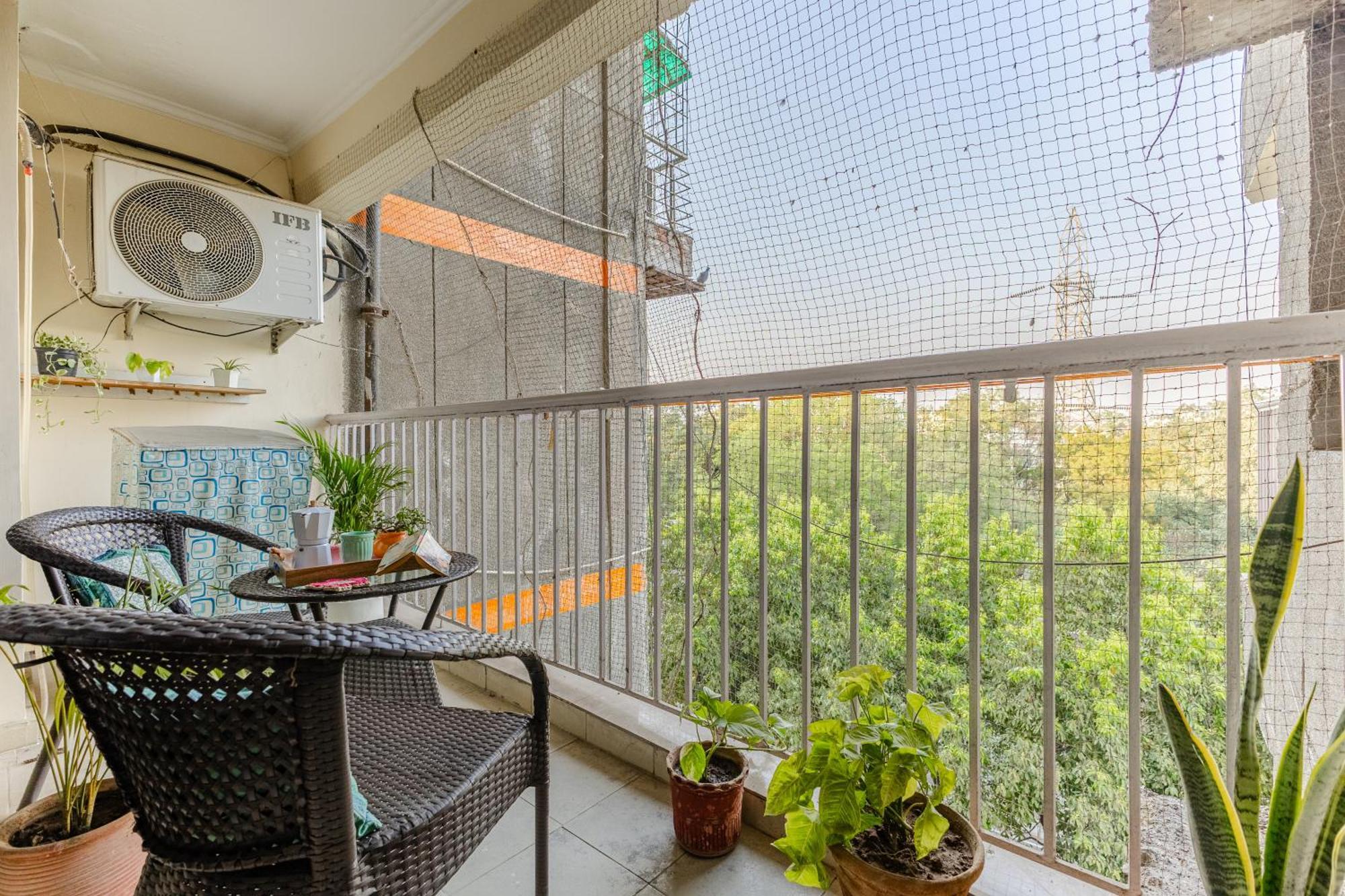 Apartment 2 Bhk In Ganga Apartments, Vasant Kunj *